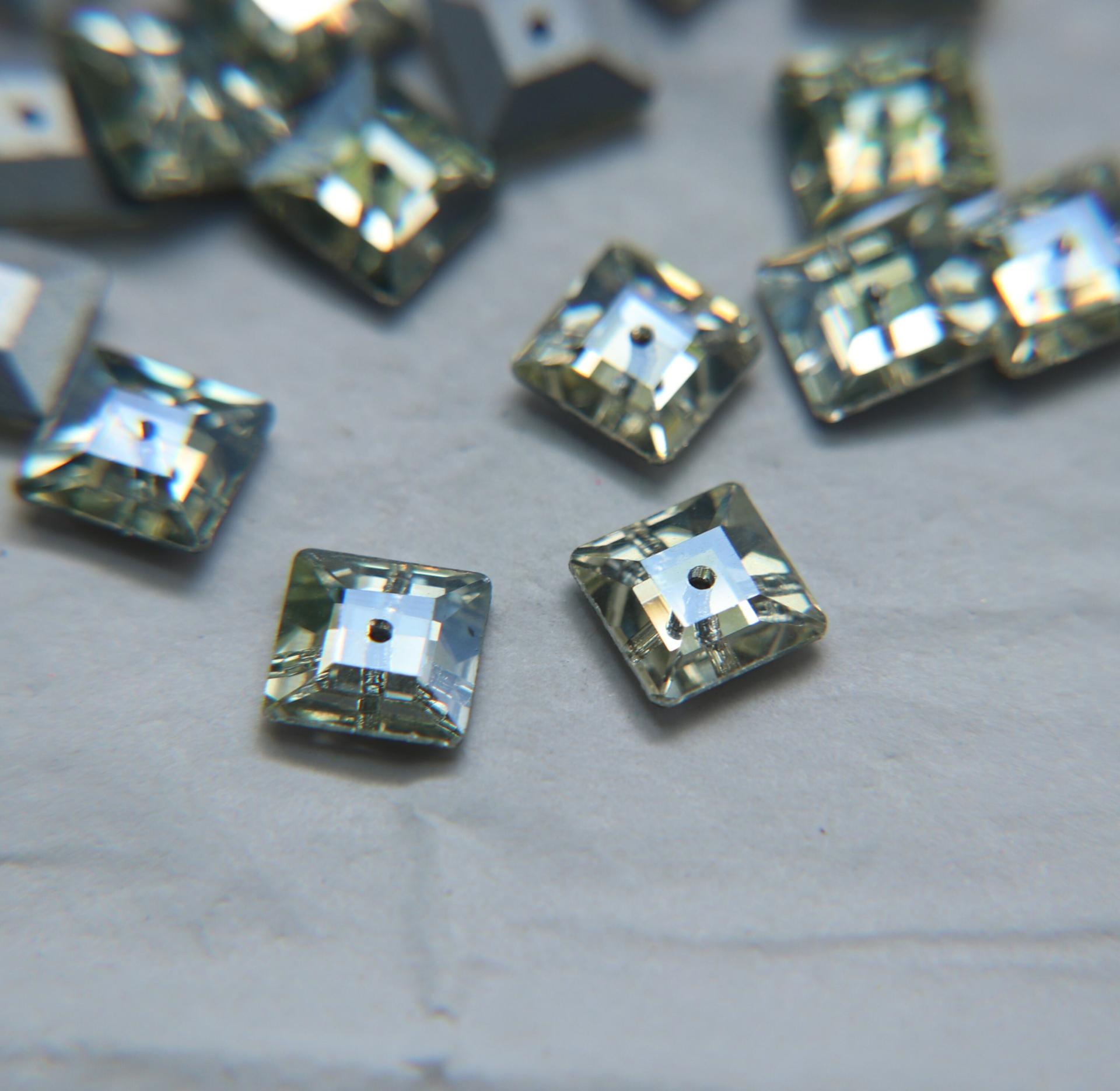 10mm Swarovski 3400 Square Lochrosen (3400) - 5 Colors 2/4/24/72/144 Pieces PREMIUM Materials