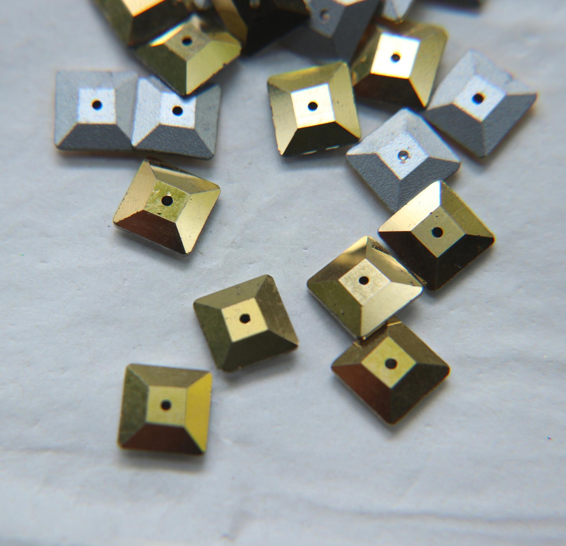 10mm Swarovski 3400 Square Lochrosen (3400) - 5 Colors 2/4/24/72/144 Pieces PREMIUM Materials