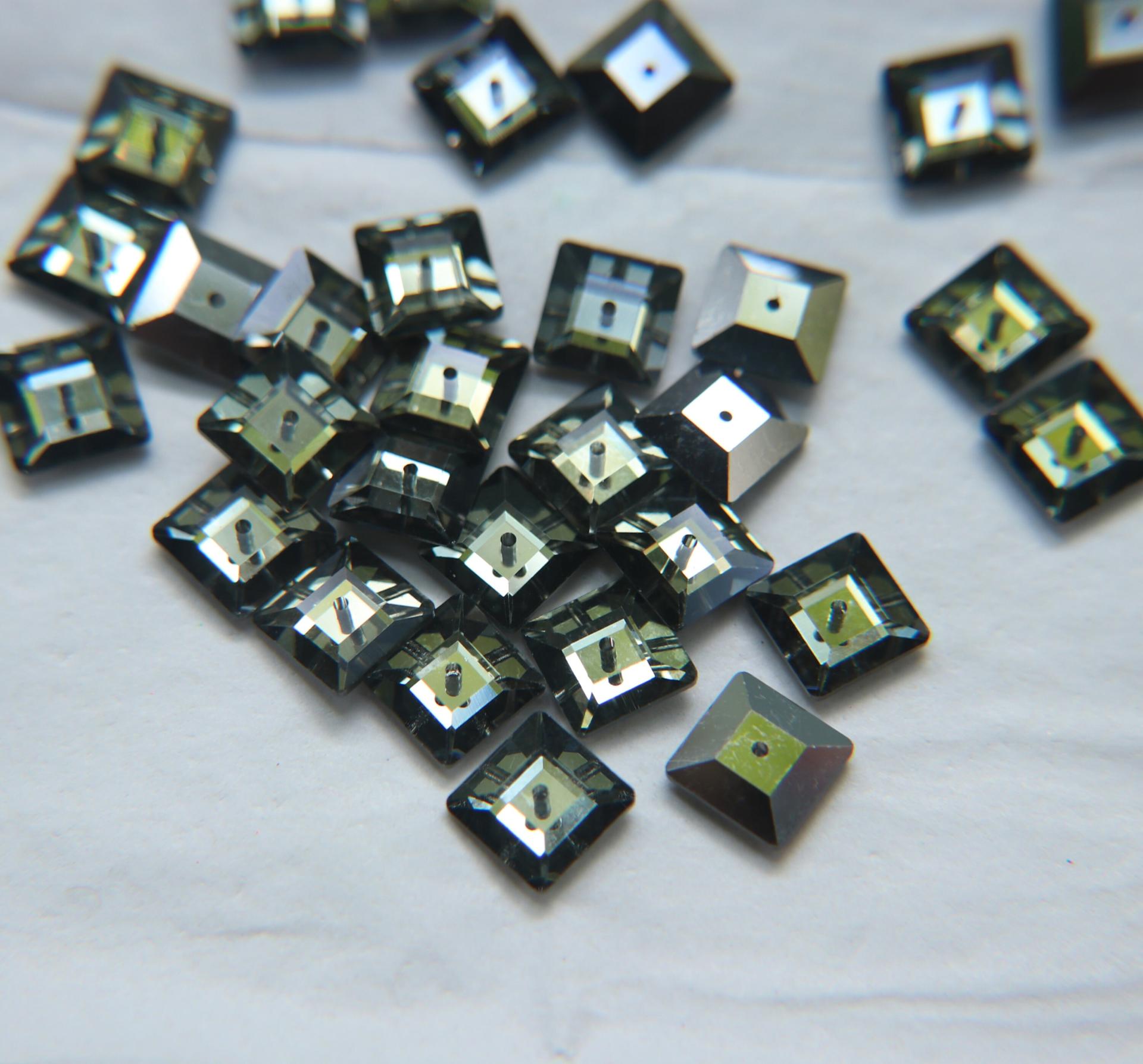 10mm Swarovski 3400 Square Lochrosen (3400) - 5 Colors 2/4/24/72/144 Pieces PREMIUM Materials