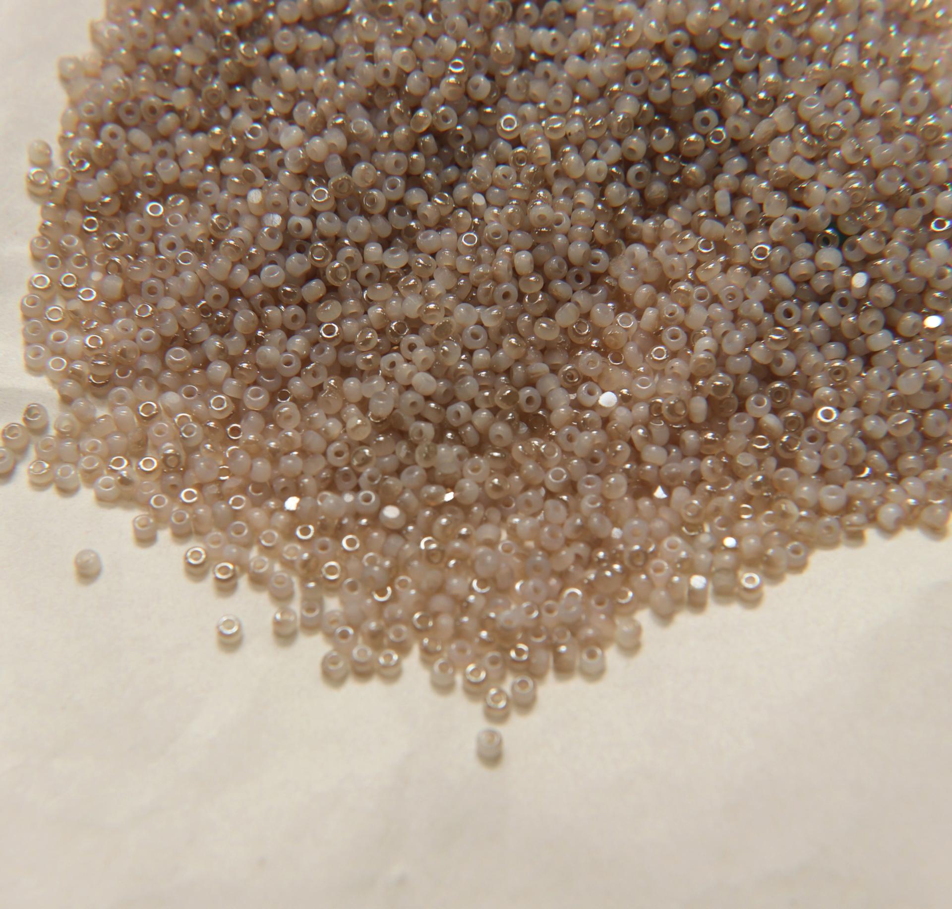 11/0 Charlotte true Cut Beads Honey Opal 10/20/50/250/500 Grams PREMIUM SEED BEADS, Rare Beads