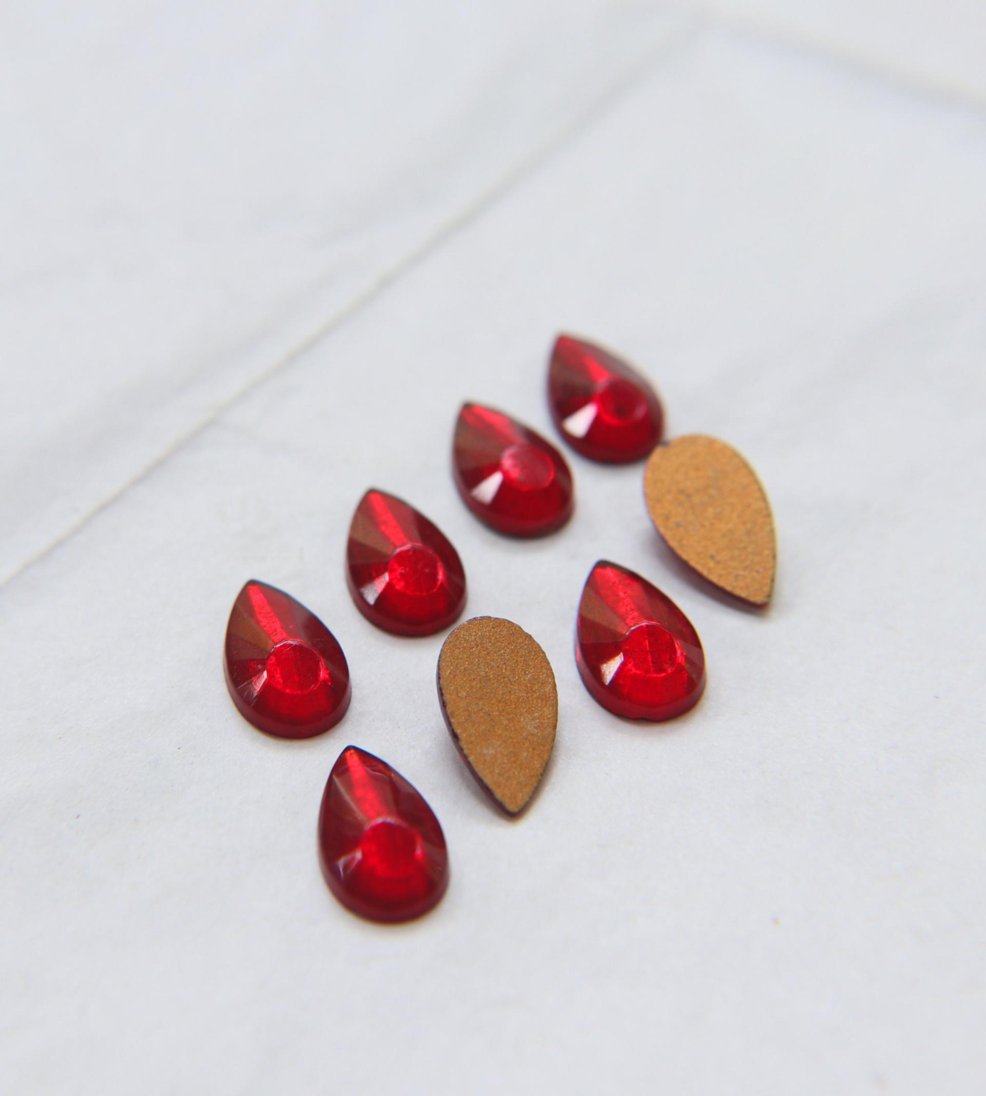 Vintage German glass Pear 14x8 MM cabochons in Ruby 6 Pieces
