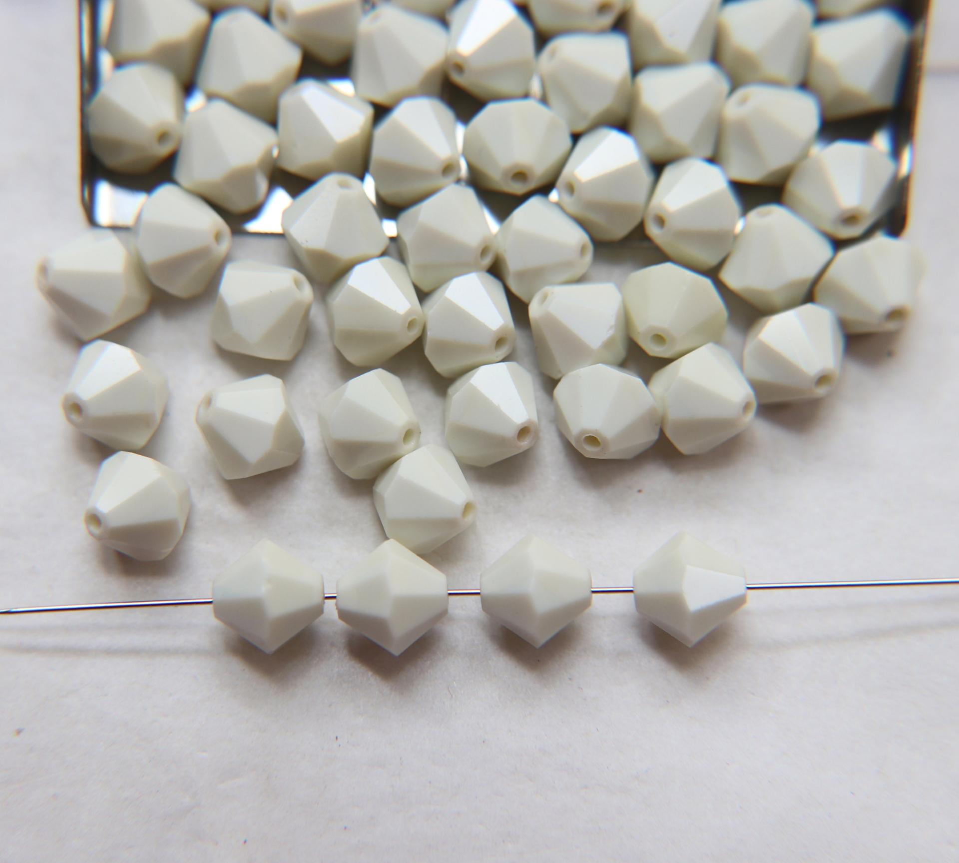8 MM Ivory Vintage Swarovski Bicone Beads 6/24/72 Pieces Haute couture embellishments, premium beads, vintage