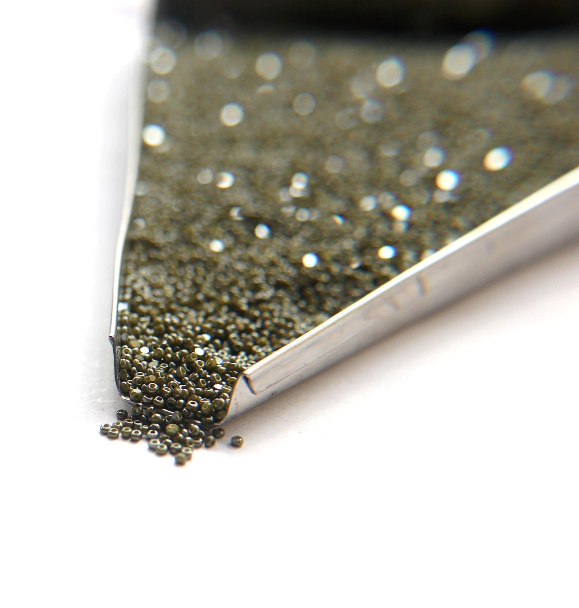 Charlotte true Cut Beads 13/0 Ionized Opaque Olivine 5/10/20/50/250/500 Grams Native Beads Supply