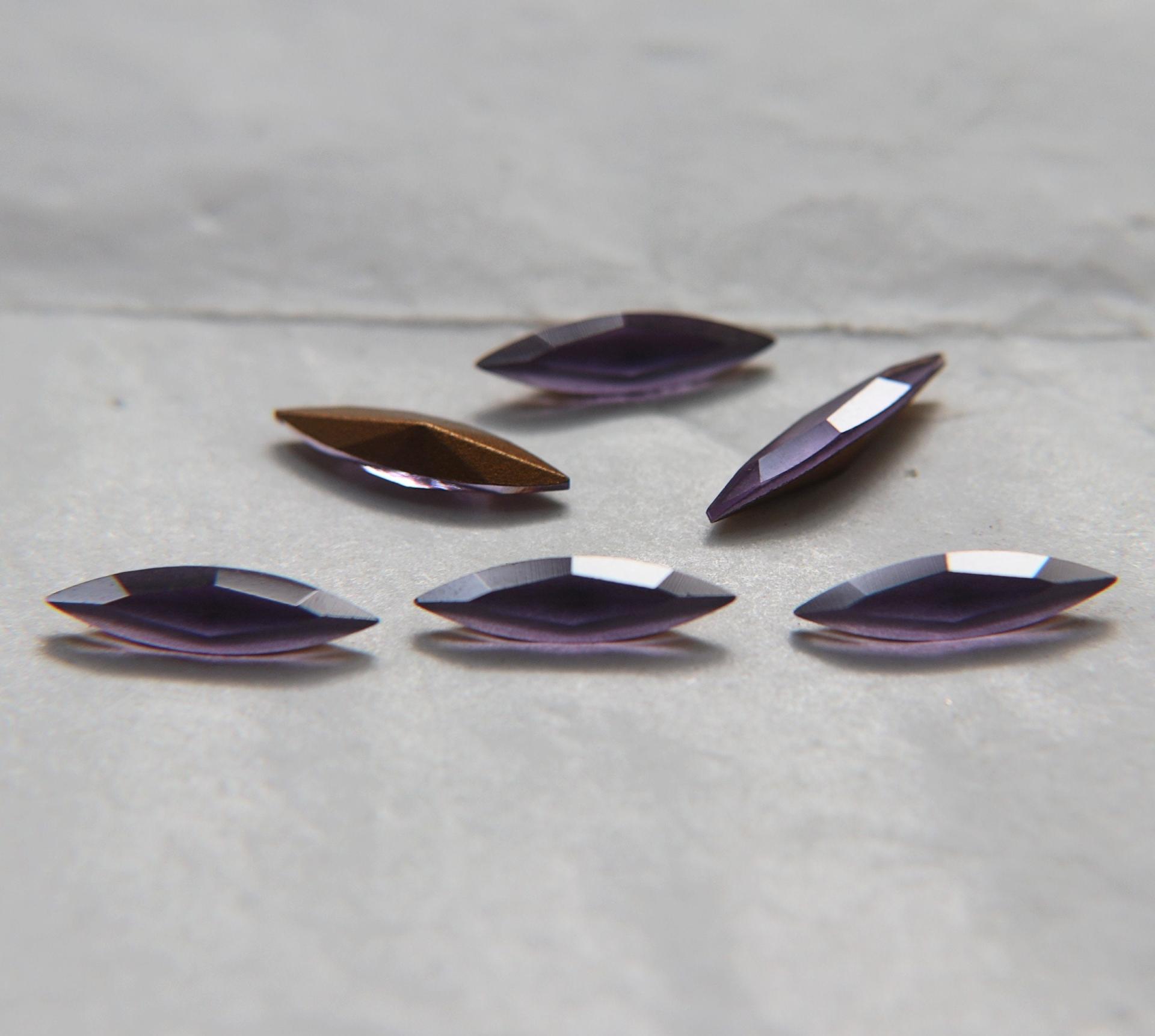 15x4mm Swarovski Givré Purple Marquise, New Vintage Pointy Back Navette 4200 crystals, gold foil 6/24 Pieces Jewery making stones