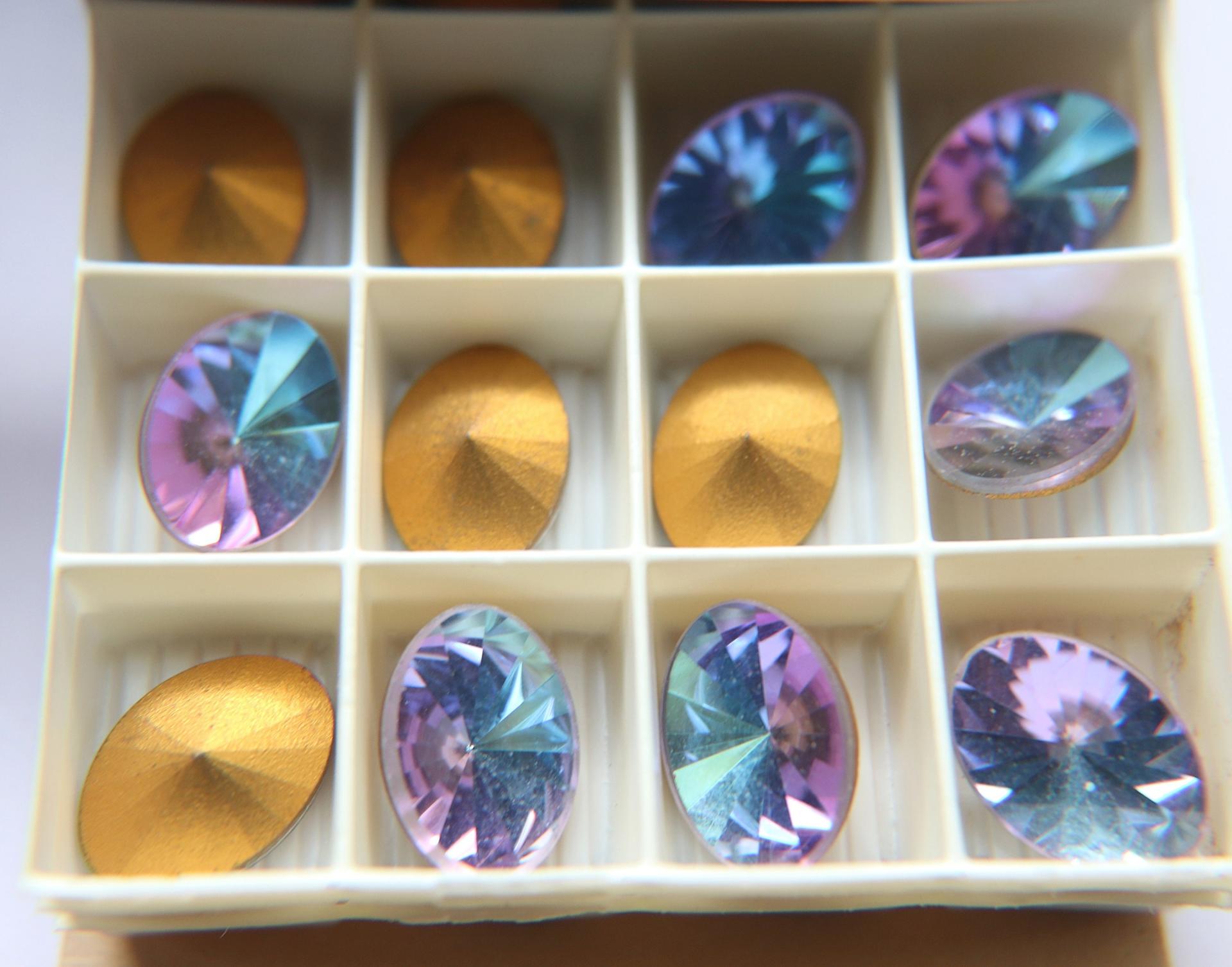 18x13 mm Vintage Swarovski Oval Vitrail Light V 2/6 Pieces gemstones opal, jewlery making, color zirconium