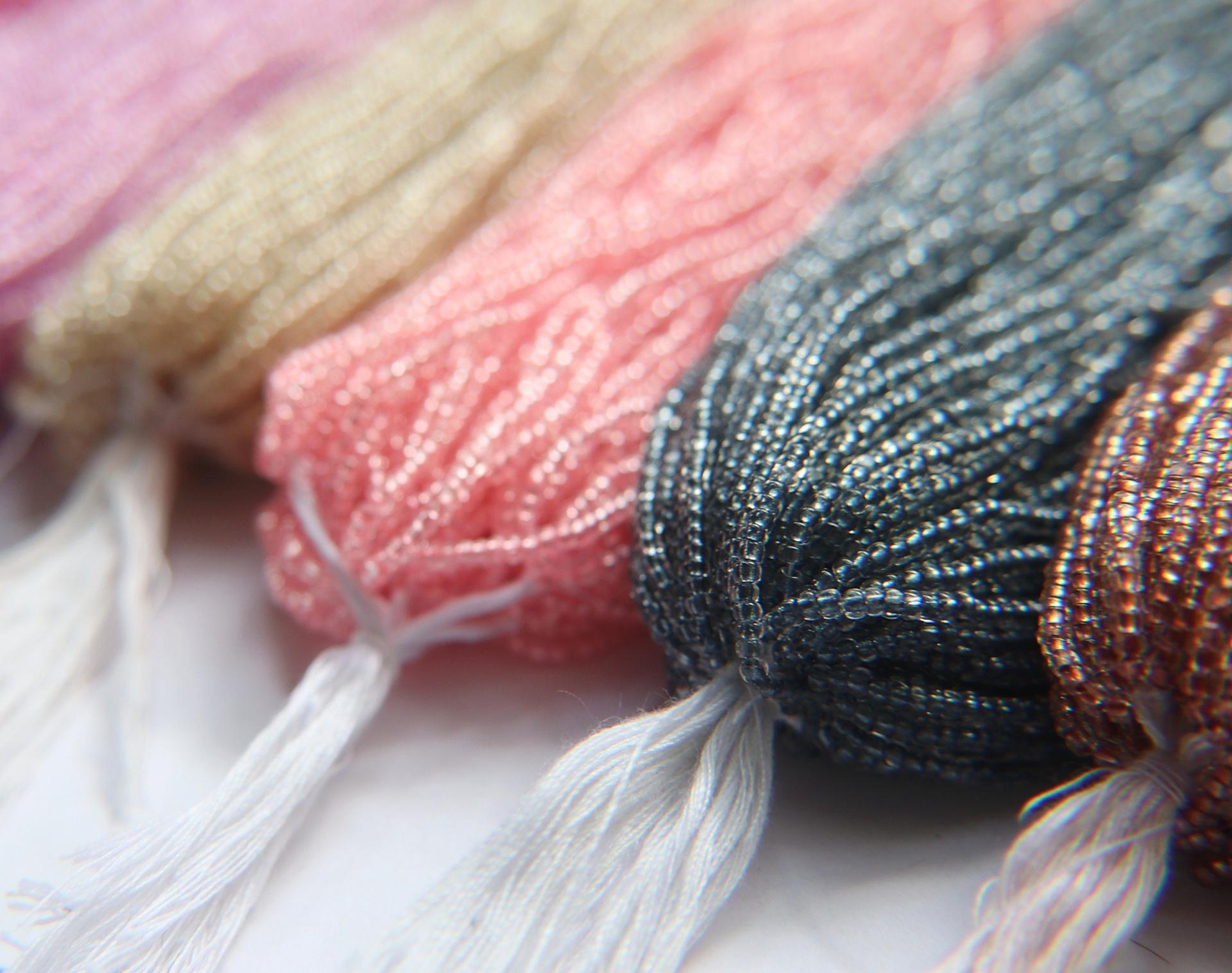 11/0 Hanks Charlotte Cut Beads in Pearl Linings (13 Colors) 1/5/25/50/100 Hanks 2mm jewellery glass beads, jewelry supply, native supply