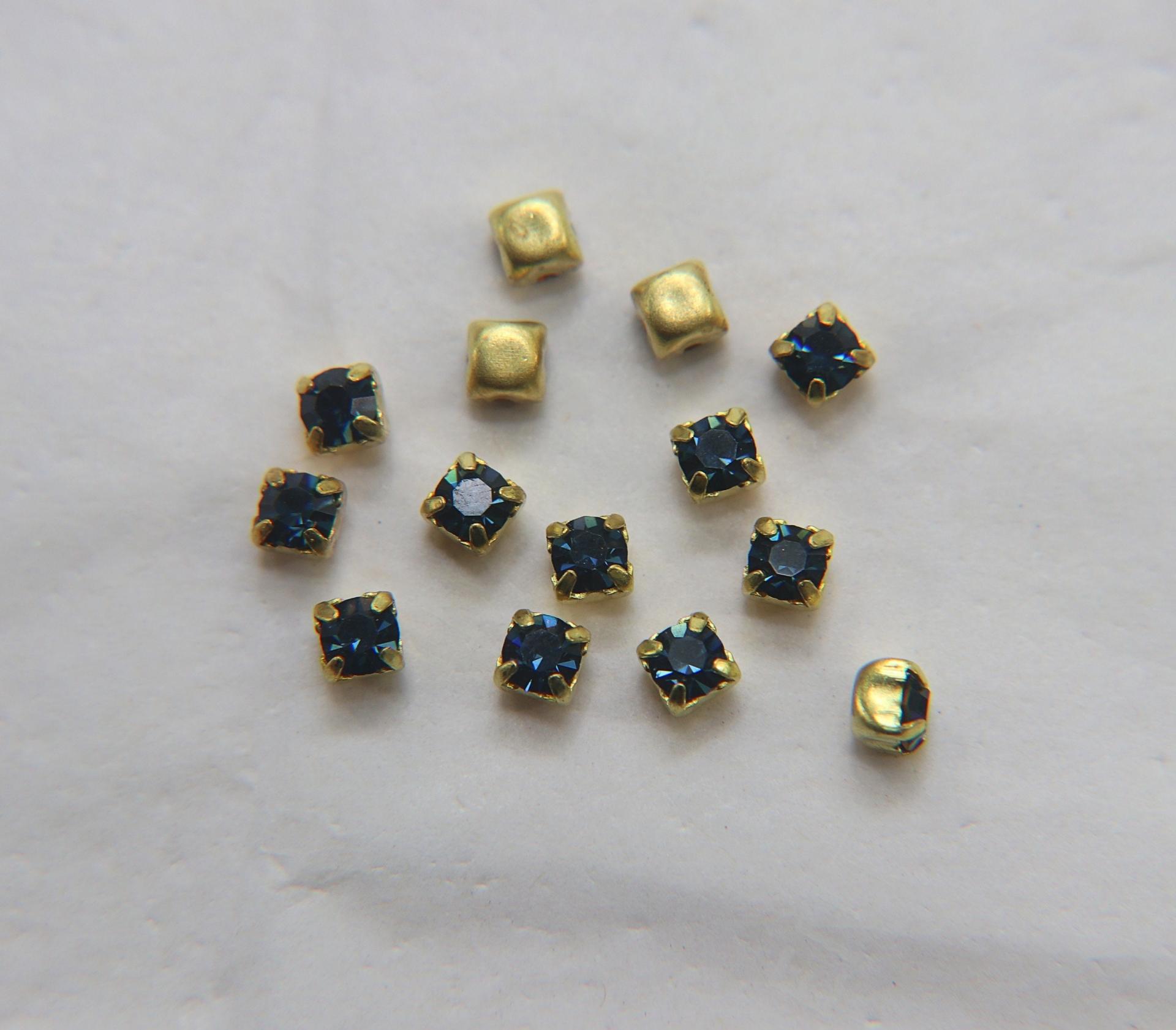 Swarovski 32 PP Vintage Brass Settings in (2 Colours) 36/72/144/432 Pieces jewelry supplies, strass embellishments, vintage rare