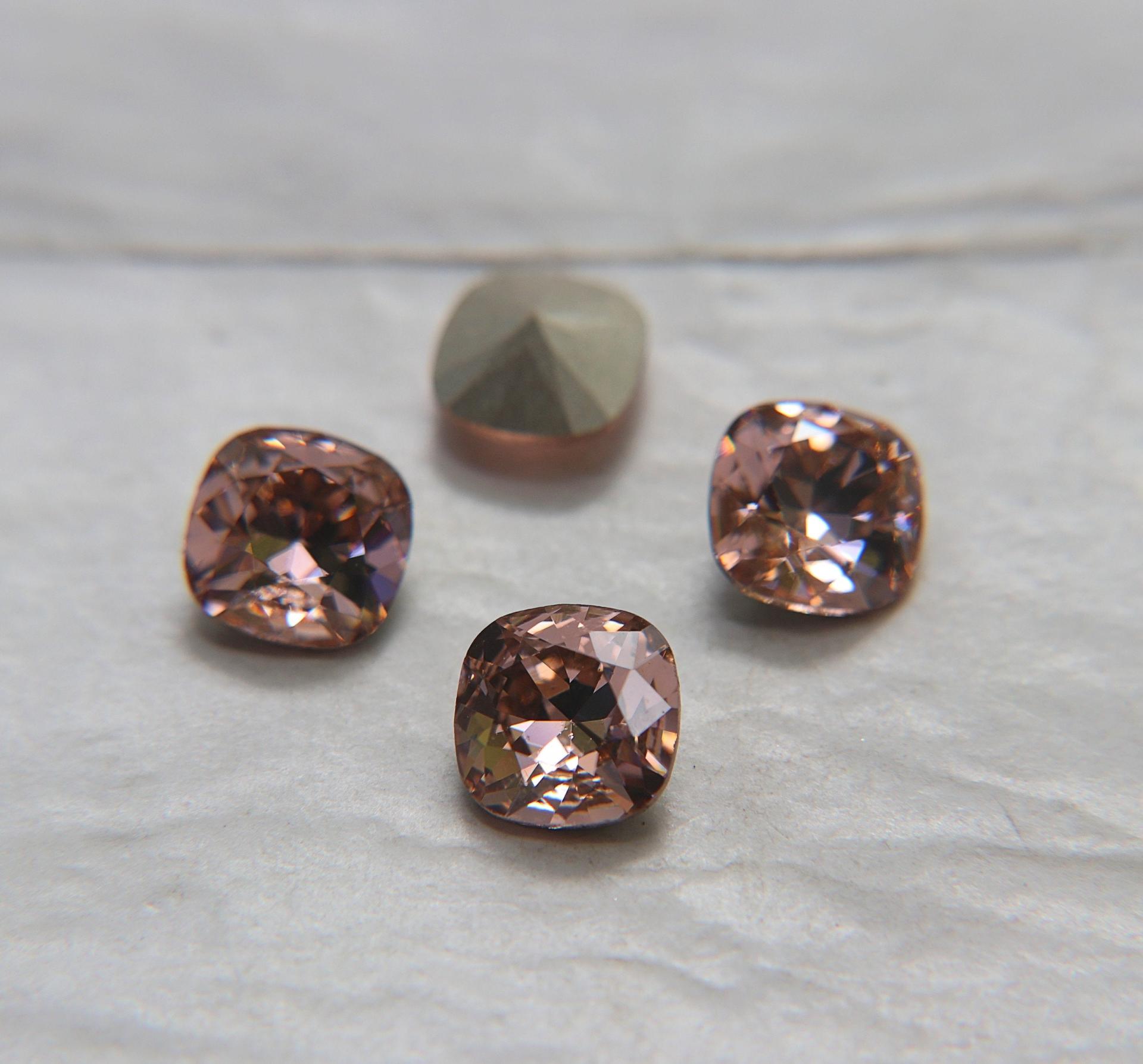 Vintage Swarovski 12 mm (42 Colours) Rounded Square 4470 Premier Crystal Rhinestones 2/6/12/36 Pieces gemstones