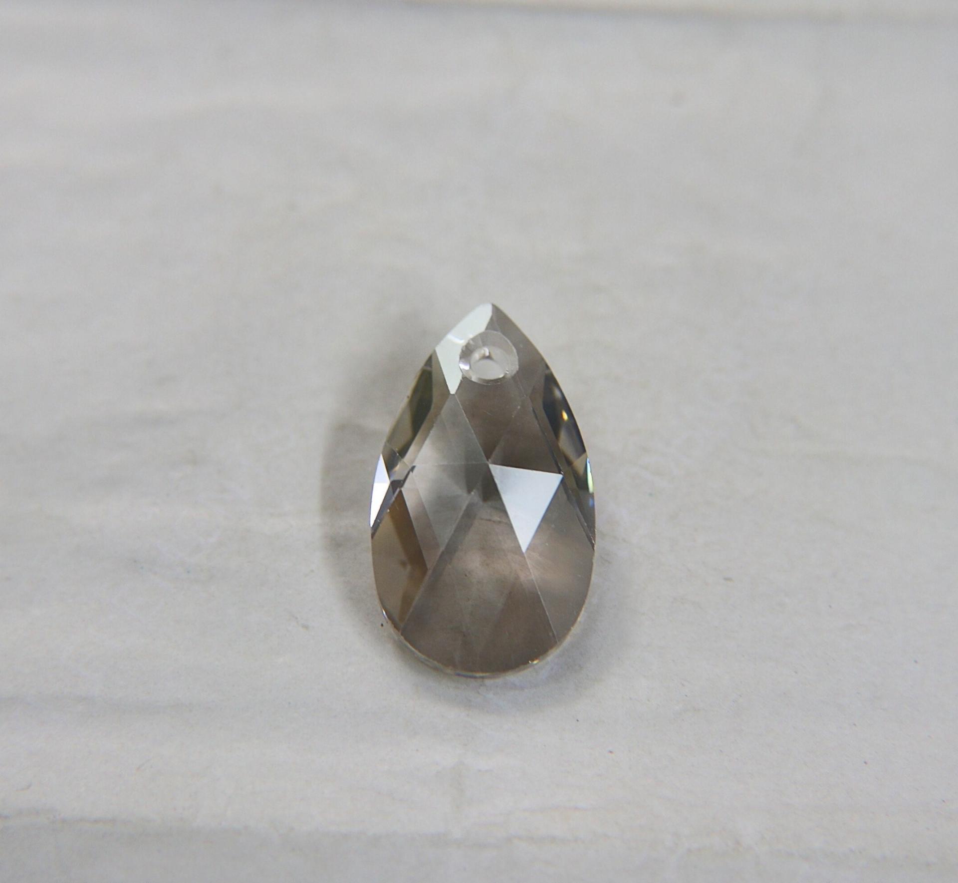 28 mm Swarovski Crystal 6106 Big Rare Pear Beads Pendants Fancy Crystal drop in (6 Colours) vintage findings