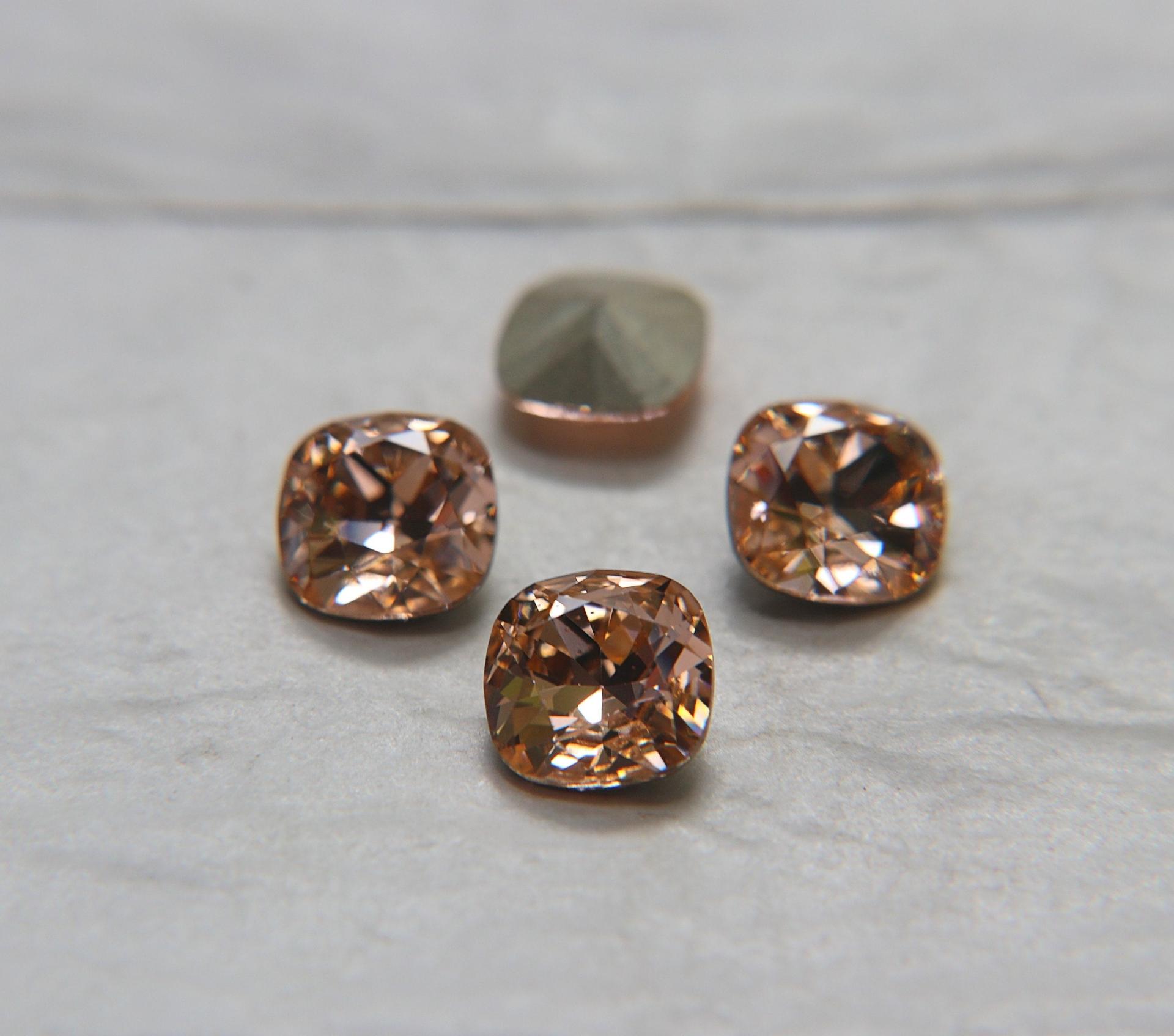 Vintage Swarovski 12 mm (42 Colours) Rounded Square 4470 Premier Crystal Rhinestones 2/6/12/36 Pieces gemstones