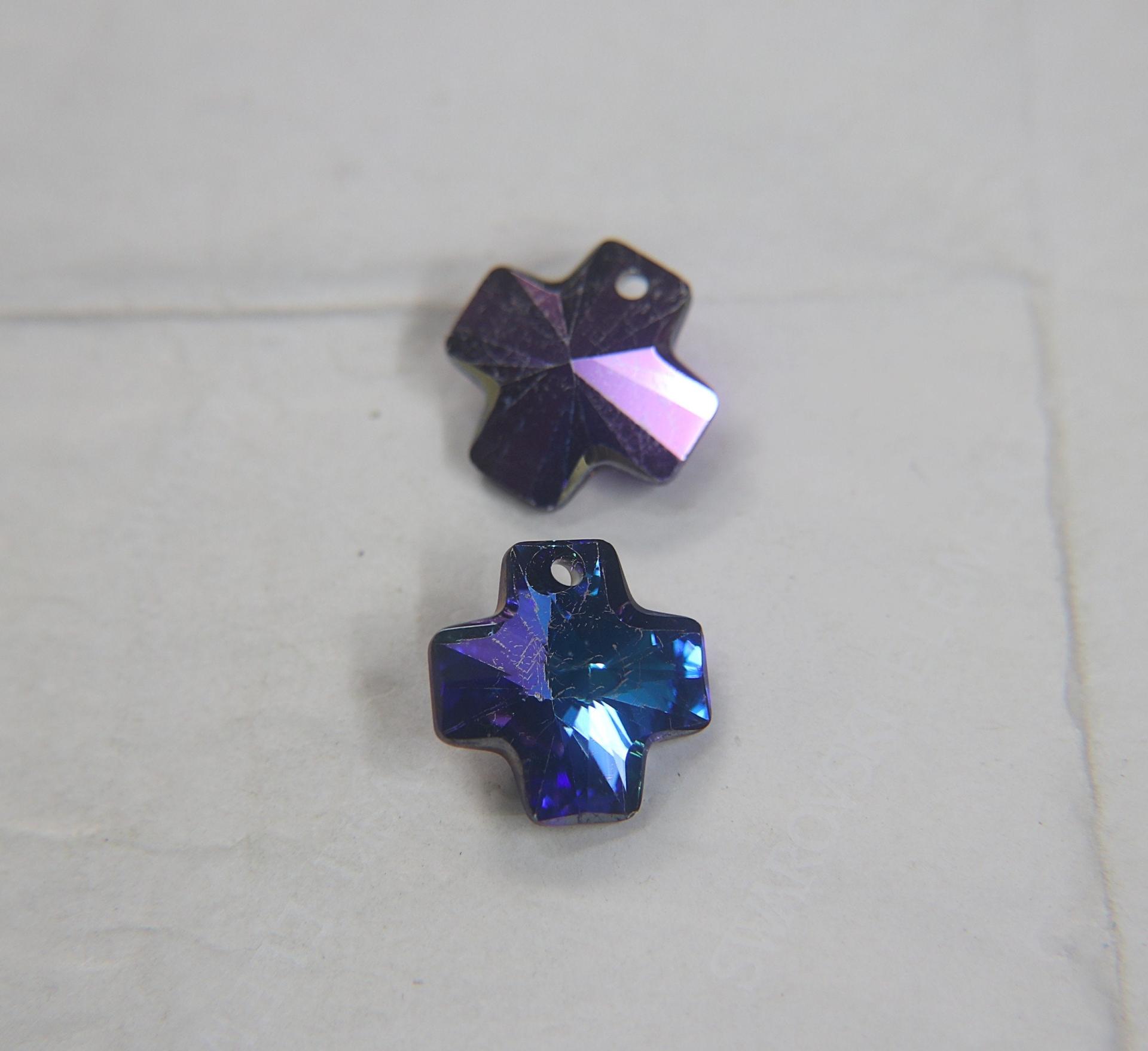 20mm SWAROVSKI 6866 Cross Crystal Pendant Fancy Crystal drop in (7 Colours) 1/2/6 Pieces vintage findings