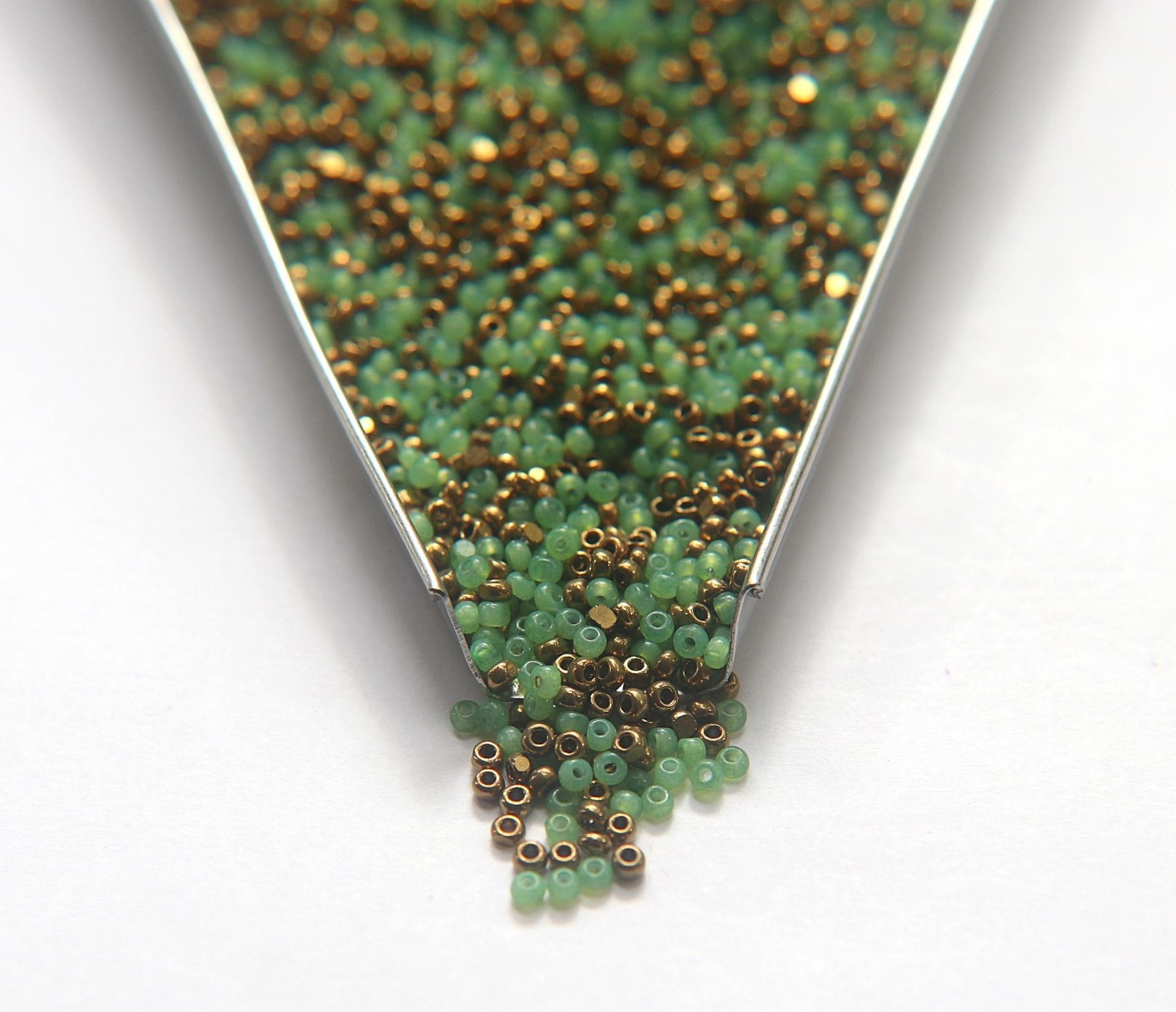 13/0 Charlotte true Cut Beads Designer Mix (12 Colors) 5/10/20/50/250/500 Grams Premium Seed Beads, Rare Beads, Native Supply