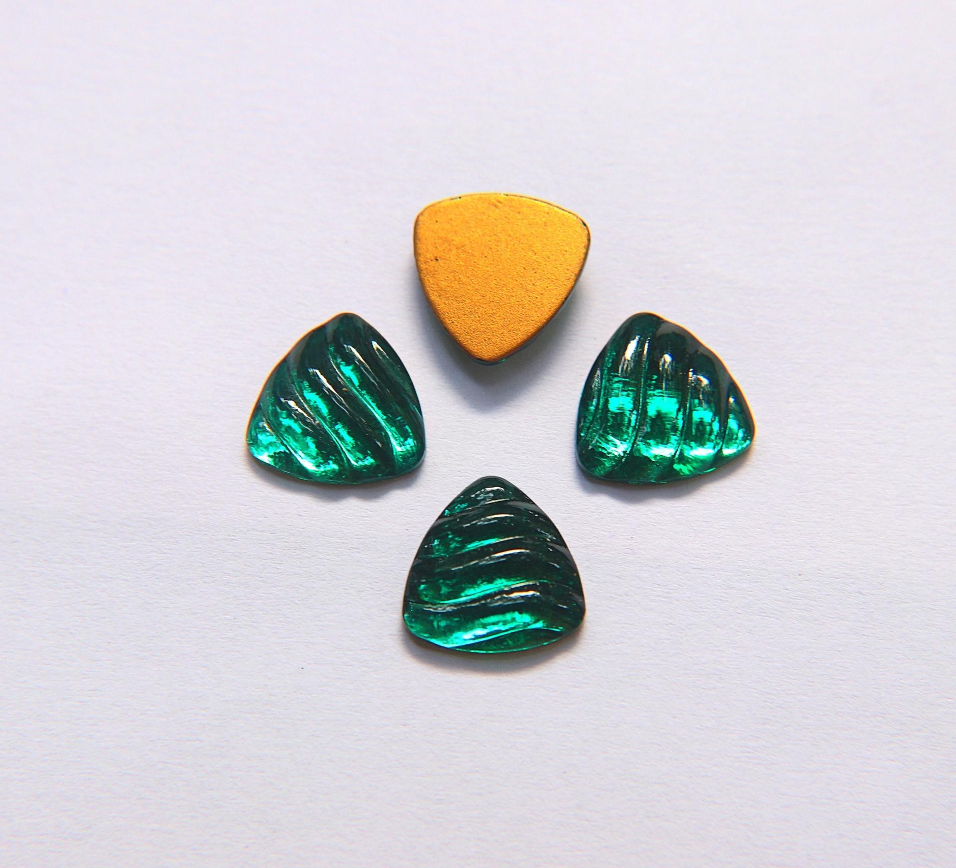 Swarovski 14 mm Vintage Flat Back Triangle Cabochon Cabs(5 Colours) 2/6/12/36 pieces home decorations / jewelry making