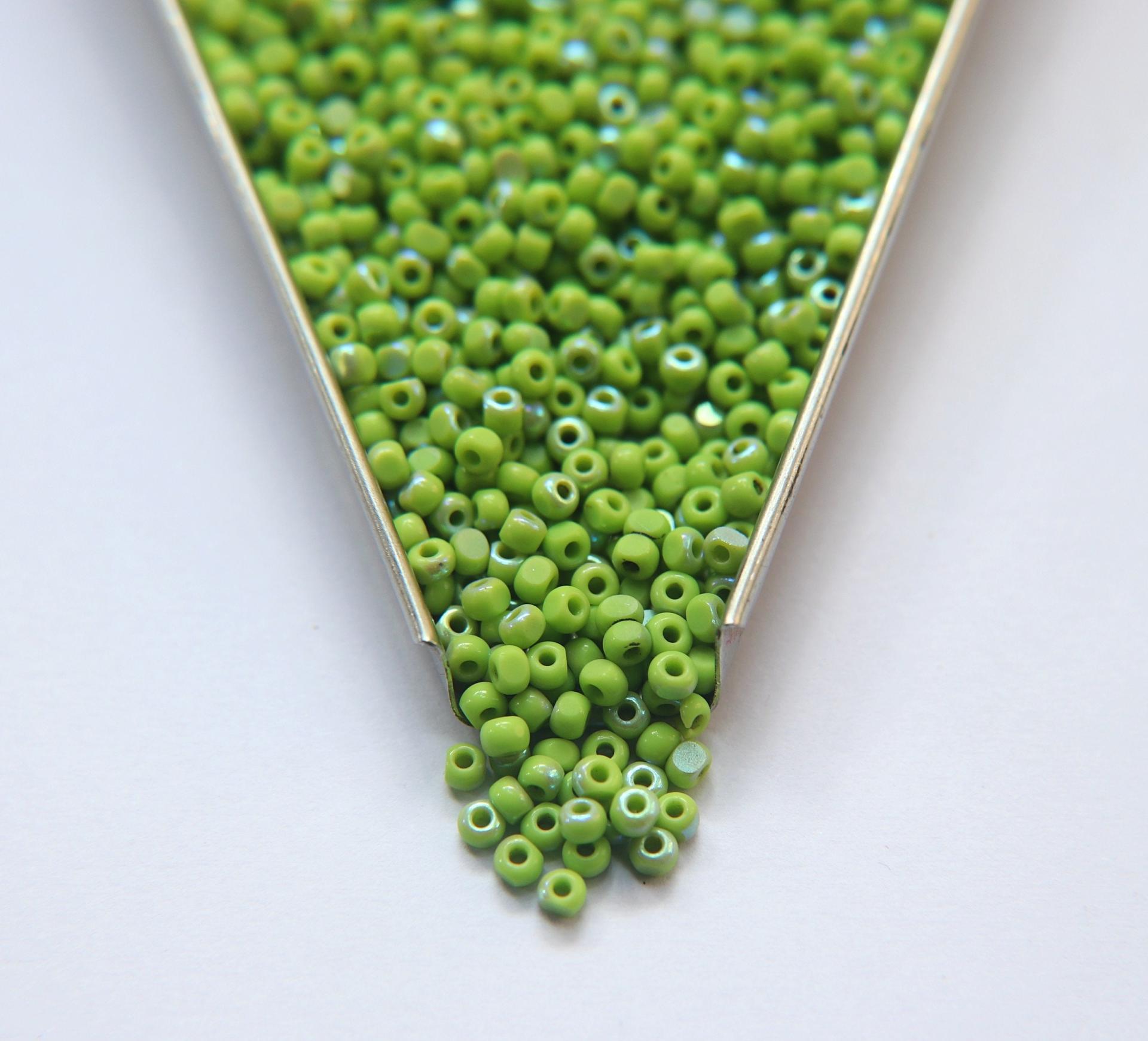 8/0 Charlotte Cut Beads 53310 Avocado Opaque 10/20/50/250/500 glass beads, jewelry supply, vintage findings, craft supply