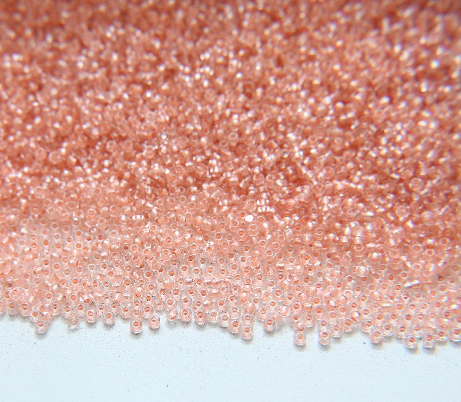 13/0 Charlotte Cut Beads in Pearl Linings (13 Colors) 5/10/20/50/250/500 Grams PREMIUM SEED BEADS