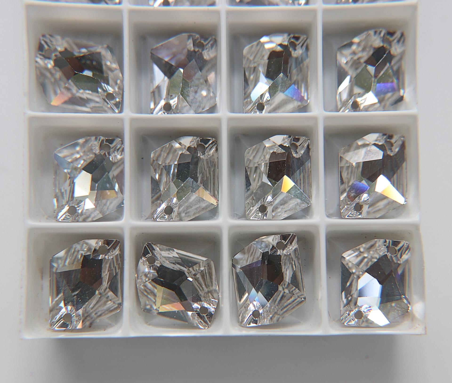 Swarovski 3265 Cosmic Crystal Sew-On Bead 20 x 16 mm, embroidery, jewelry parts 2/6/12/24 pieces bridal decorations, embroidery material