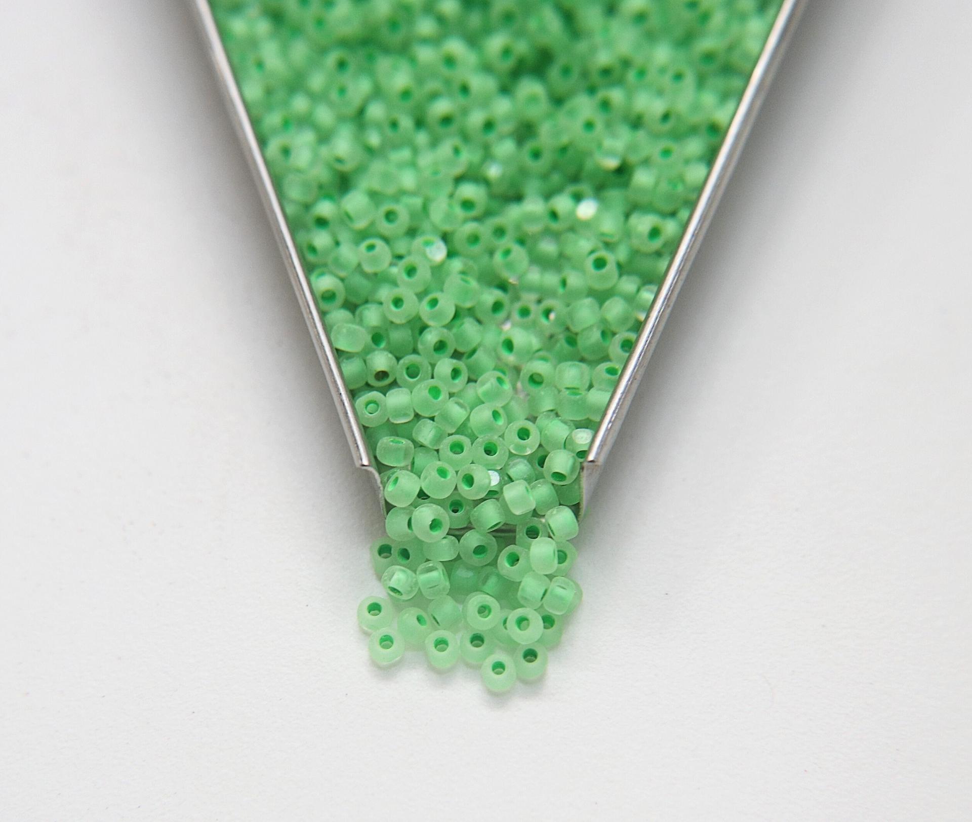 8/0 Charlotte Cut Beads MATT Neon Linings Grams frosted glass beads jewelry supply native beads embroidery supply
