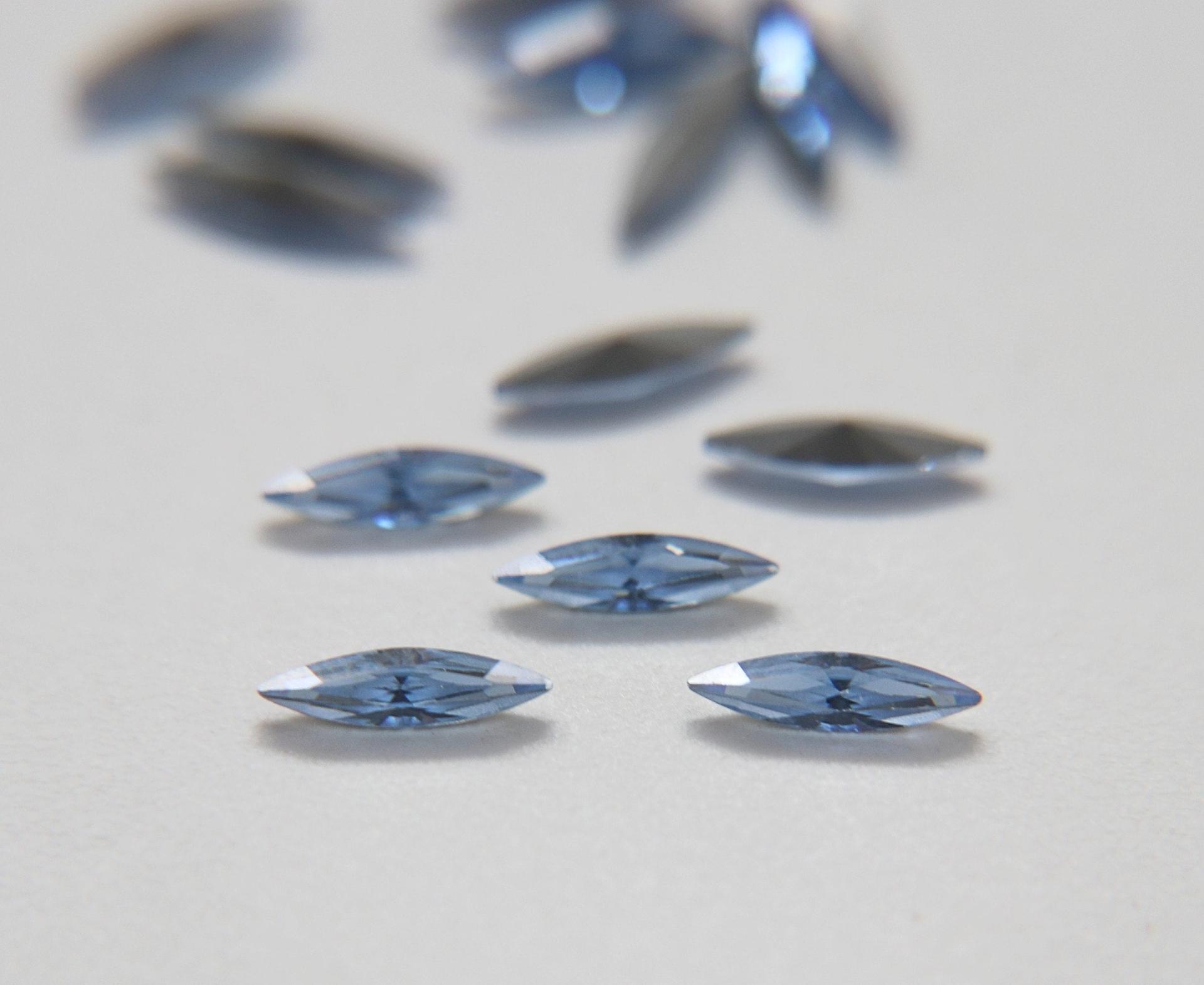 11x3mm Swarovski Light Sapphire Marquise New Vintage Pointy Back Navette 4200 crystals Jewery making stones gemstones