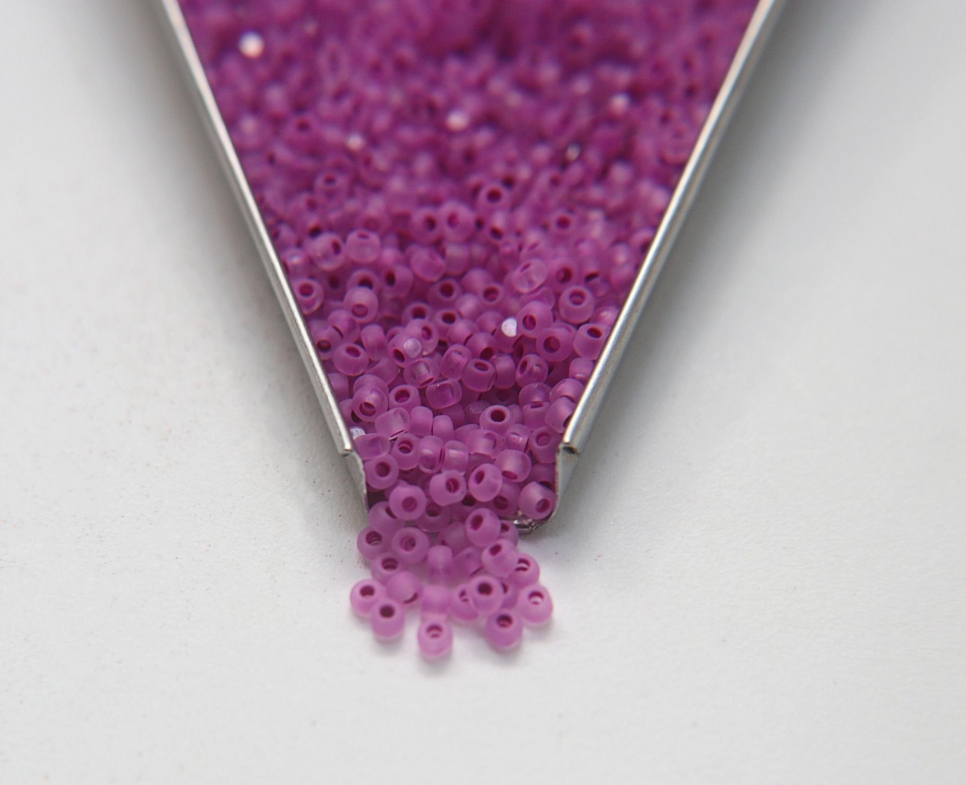 8/0 Charlotte Cut Beads MATT Neon Linings Grams frosted glass beads jewelry supply native beads embroidery supply
