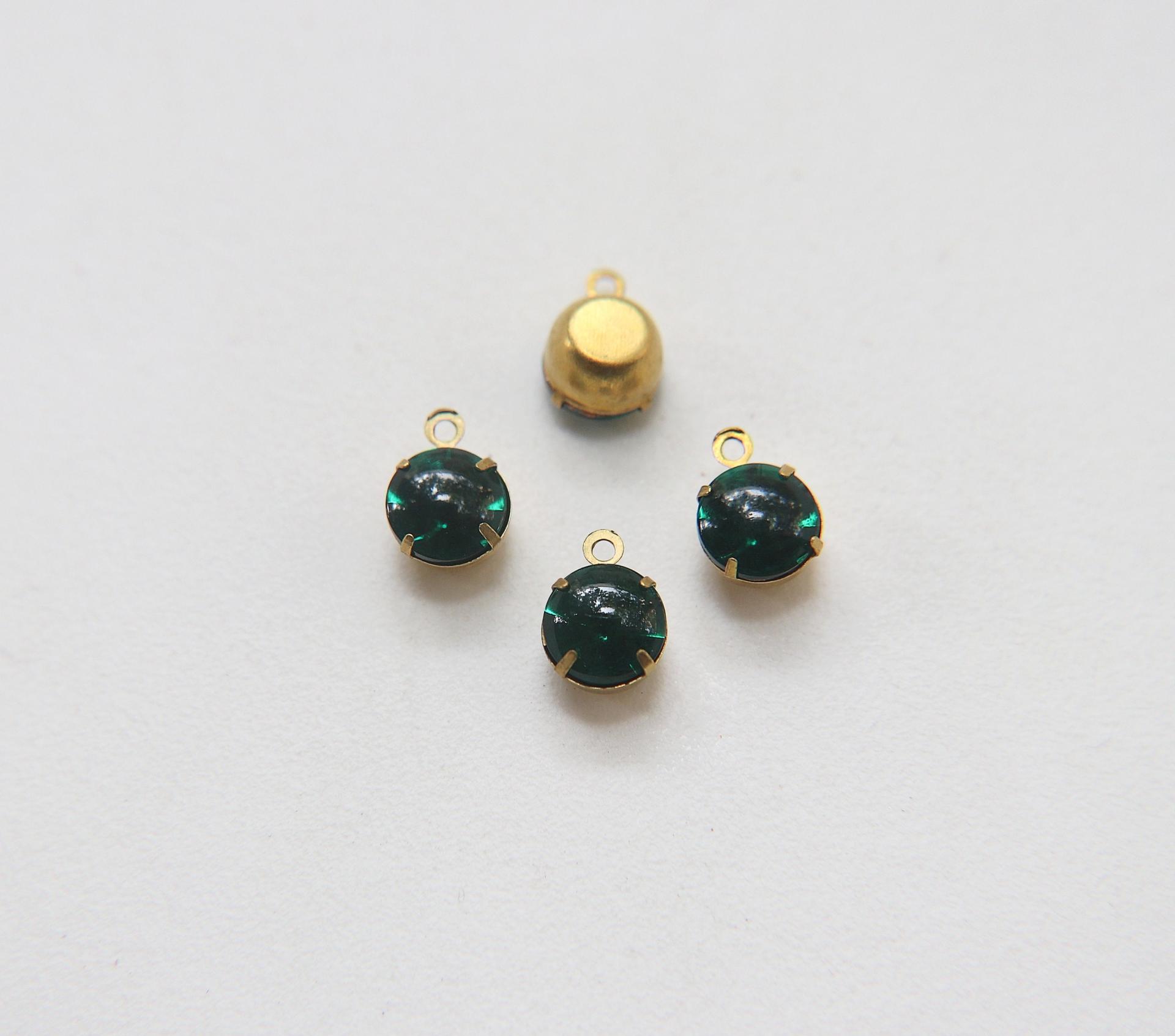 Vintage Swarovski 6mm Cabochon Round stone setting drop one loop  jewelry supplies in Brass jewel making