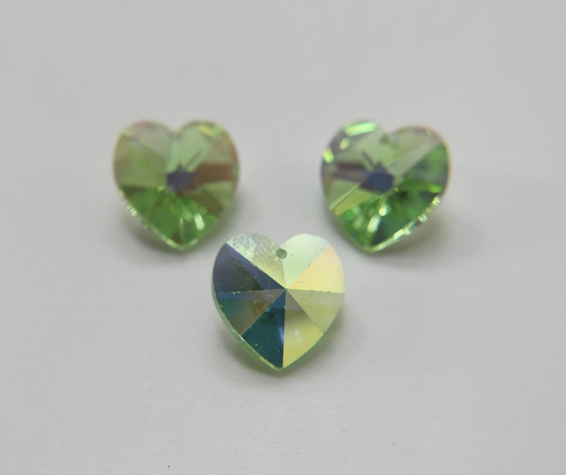 18 MM Swarovski Crystal Heart Pendant Beads 6202 Crystal drops in vintage findings jewelry making dangles decoration