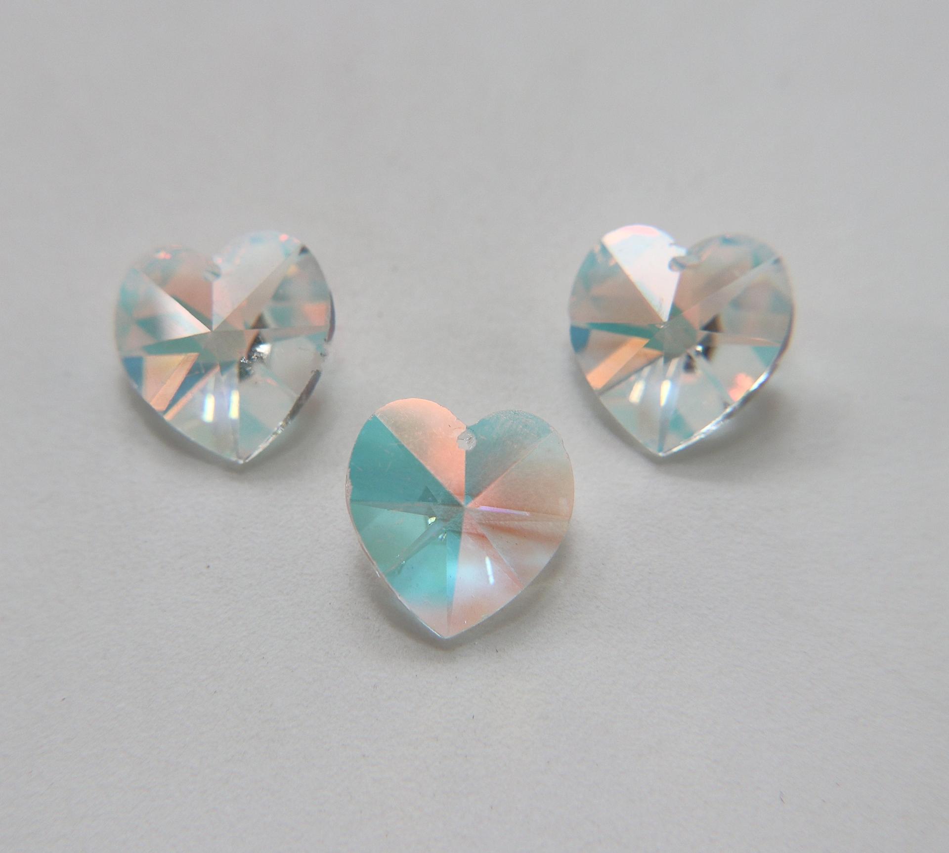 18 MM Swarovski Crystal Heart Pendant Beads 6202 Crystal drops in vintage findings jewelry making dangles decoration