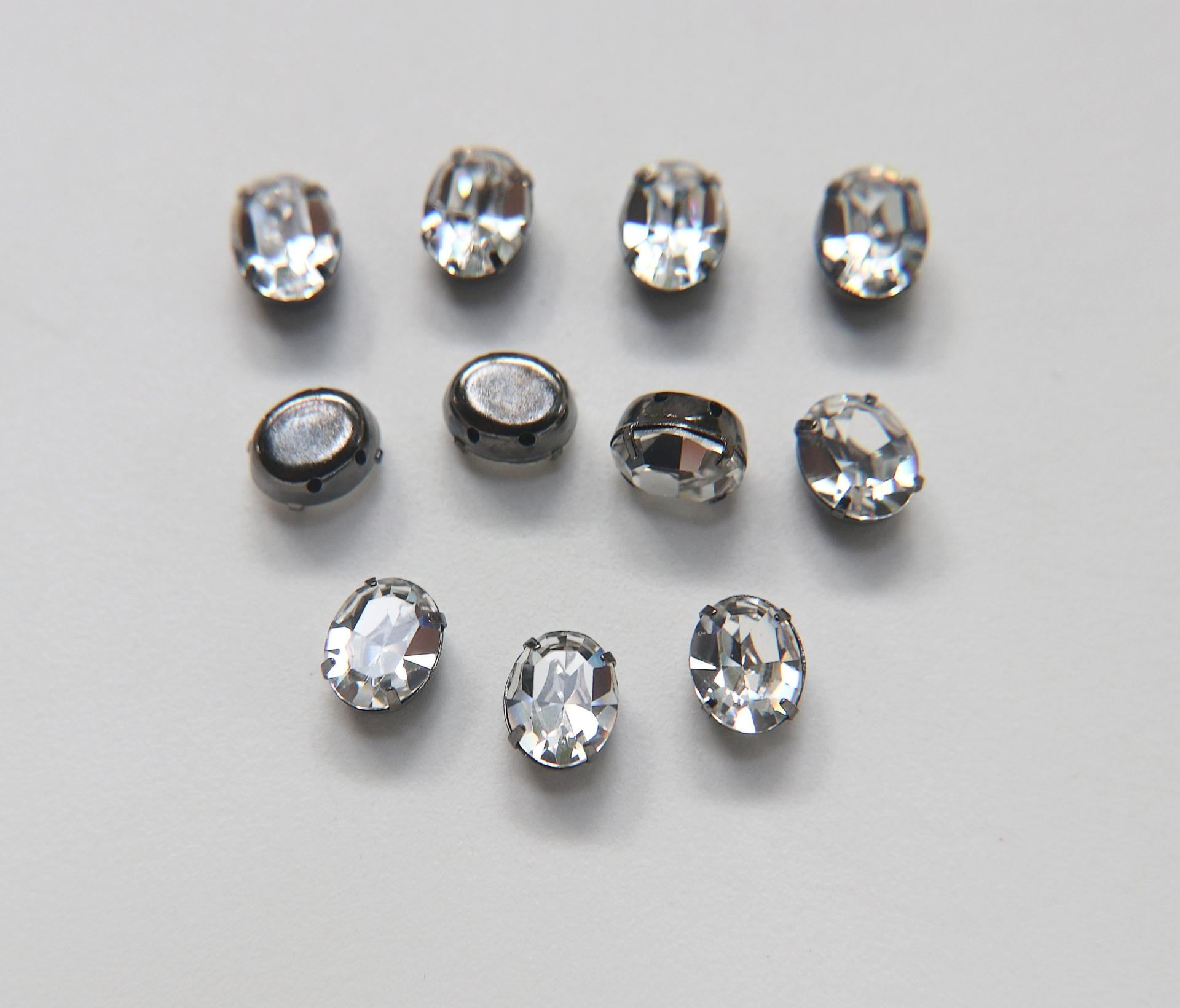 Swarovski 10X8 MM Oval crystal in Vintage black Prong Settings BRASS SETTINGS strass embellishments vintage rare