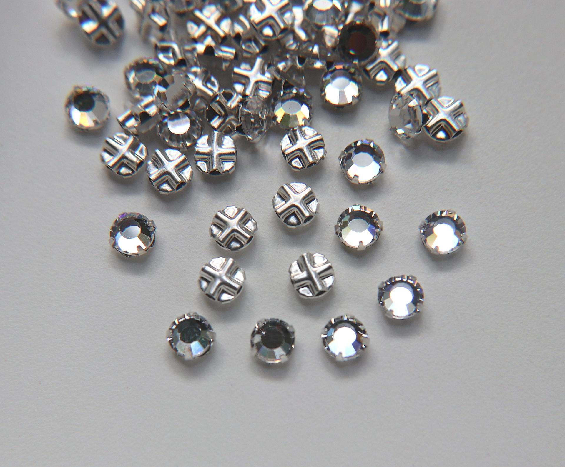 30ss Clear Flatback Swarovski Crystal Rose Montees 7 mm Silver Plated 6 pieces Mounted Rose Montees sewon embroidery materials wedding decor