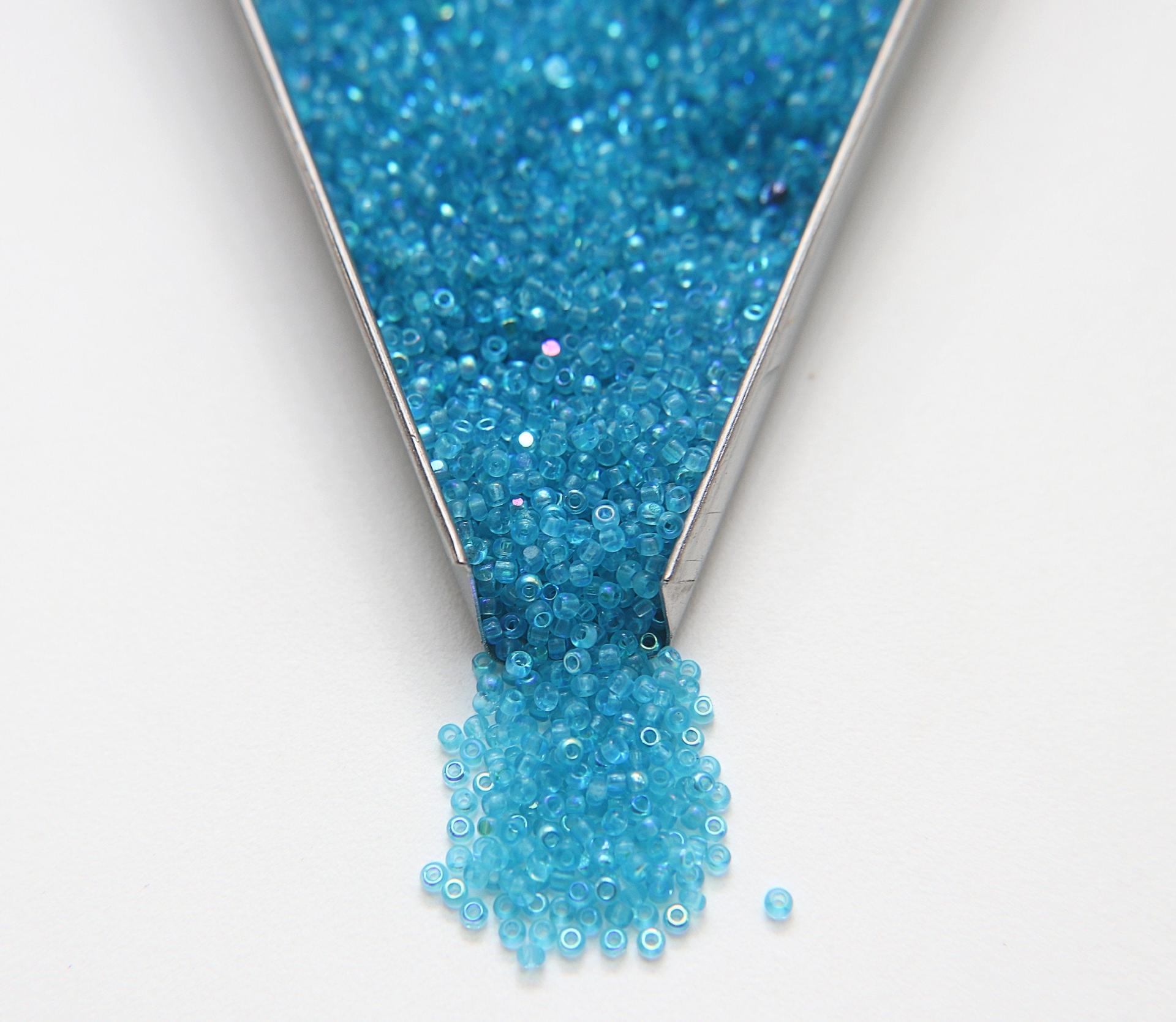 11/0 Charlotte Cut Beads Patina Transparent Aqua Aurore Boreale 10/20/50/250/500 Grams PREMIUM MATERIALS