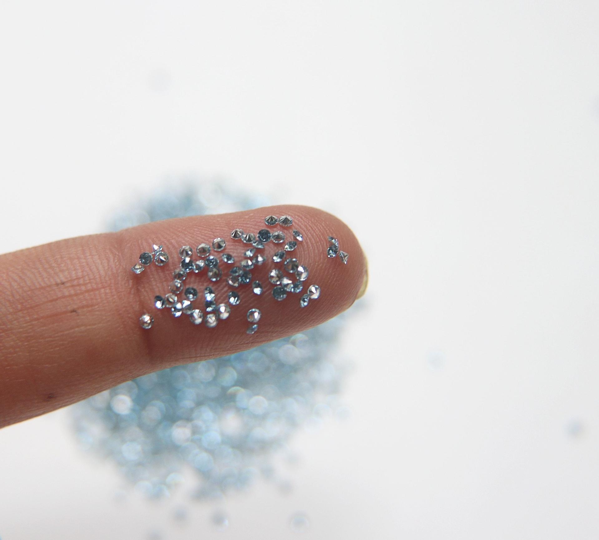 Swarovski Crystal 4SS/PP9 1.5mm Xilion 6 COLORS 1028 Chatons Vintage Swarovski Crystal dust Clay nail art