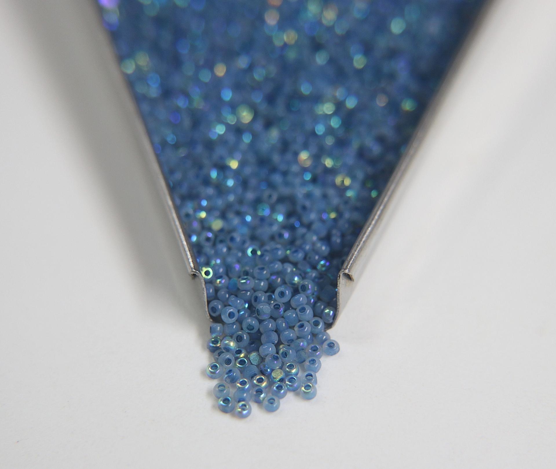 11/0 Charlotte true Cut Beads Patina Opal Neon Electric Blue Aurore Boreale loose beads embroidery materials making jewelry native supply