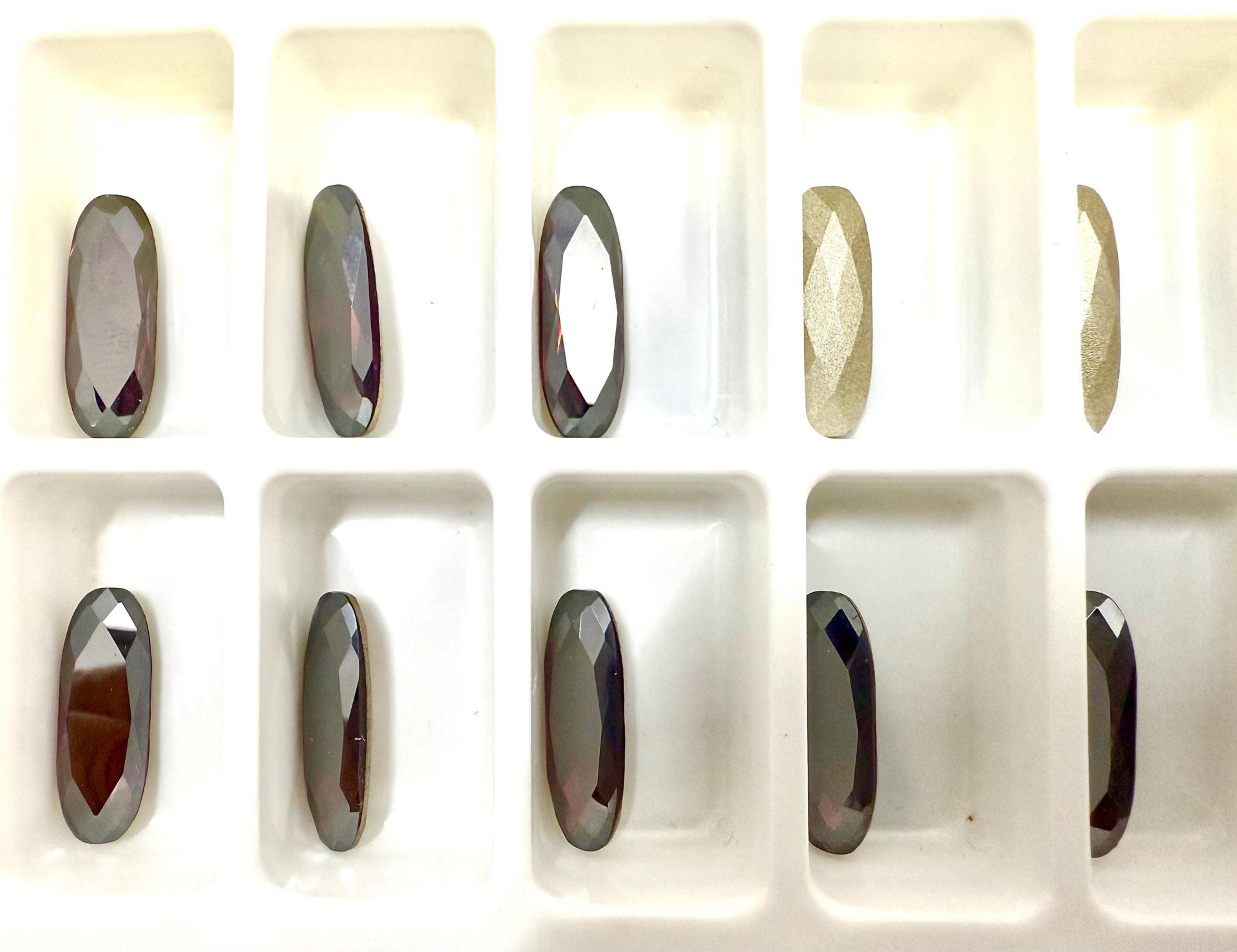 Vintage Swarovski 4161 Long Classical Oval 21x7mm Amethyst Satin foiled (2 Pieces) gemstones, jewlery making, color zirconium
