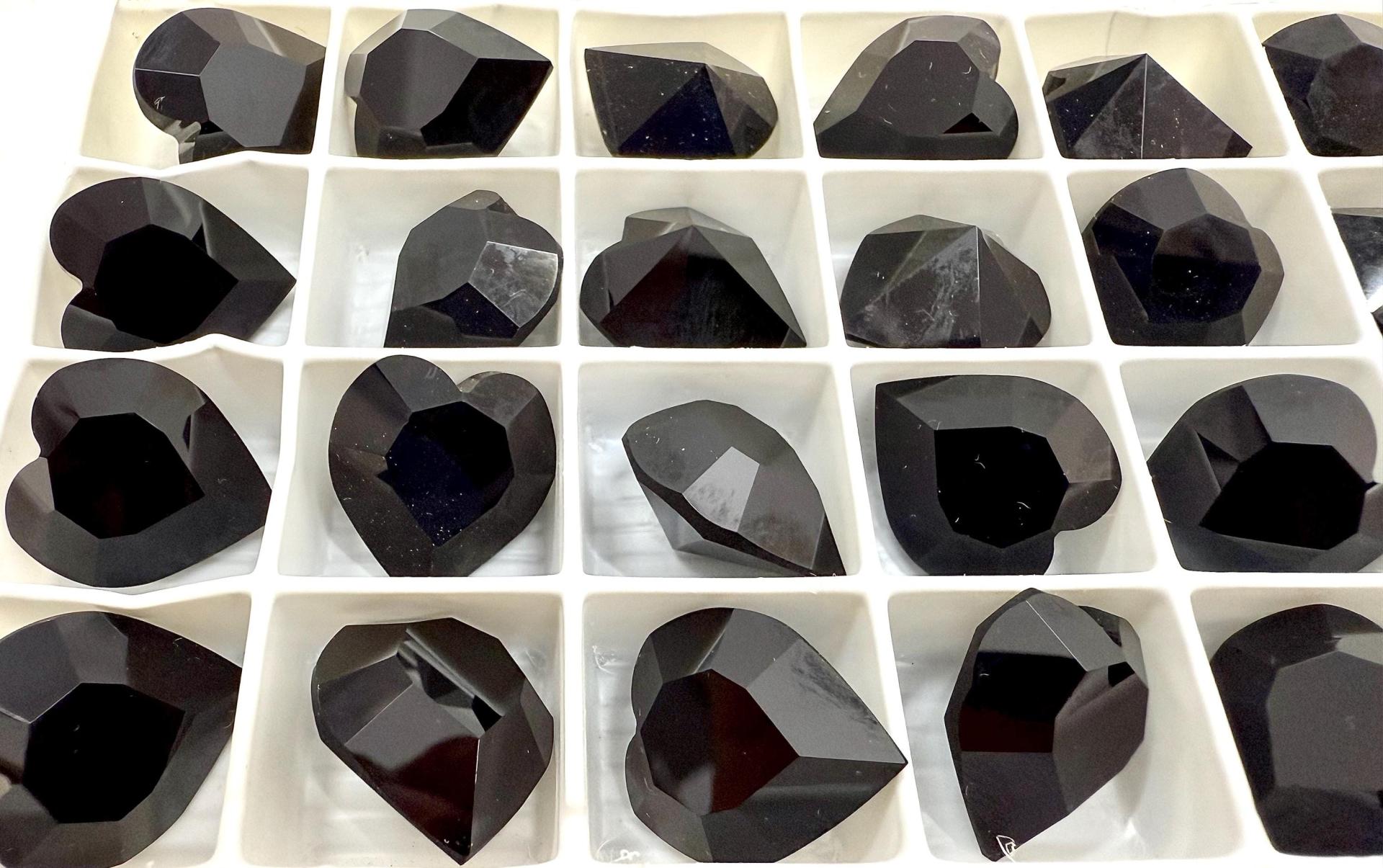 Swarovski Vintage 4800 Heart Rhinestones - 18.7x 17 mm in Jet unfoiled fancy stones jewelry making