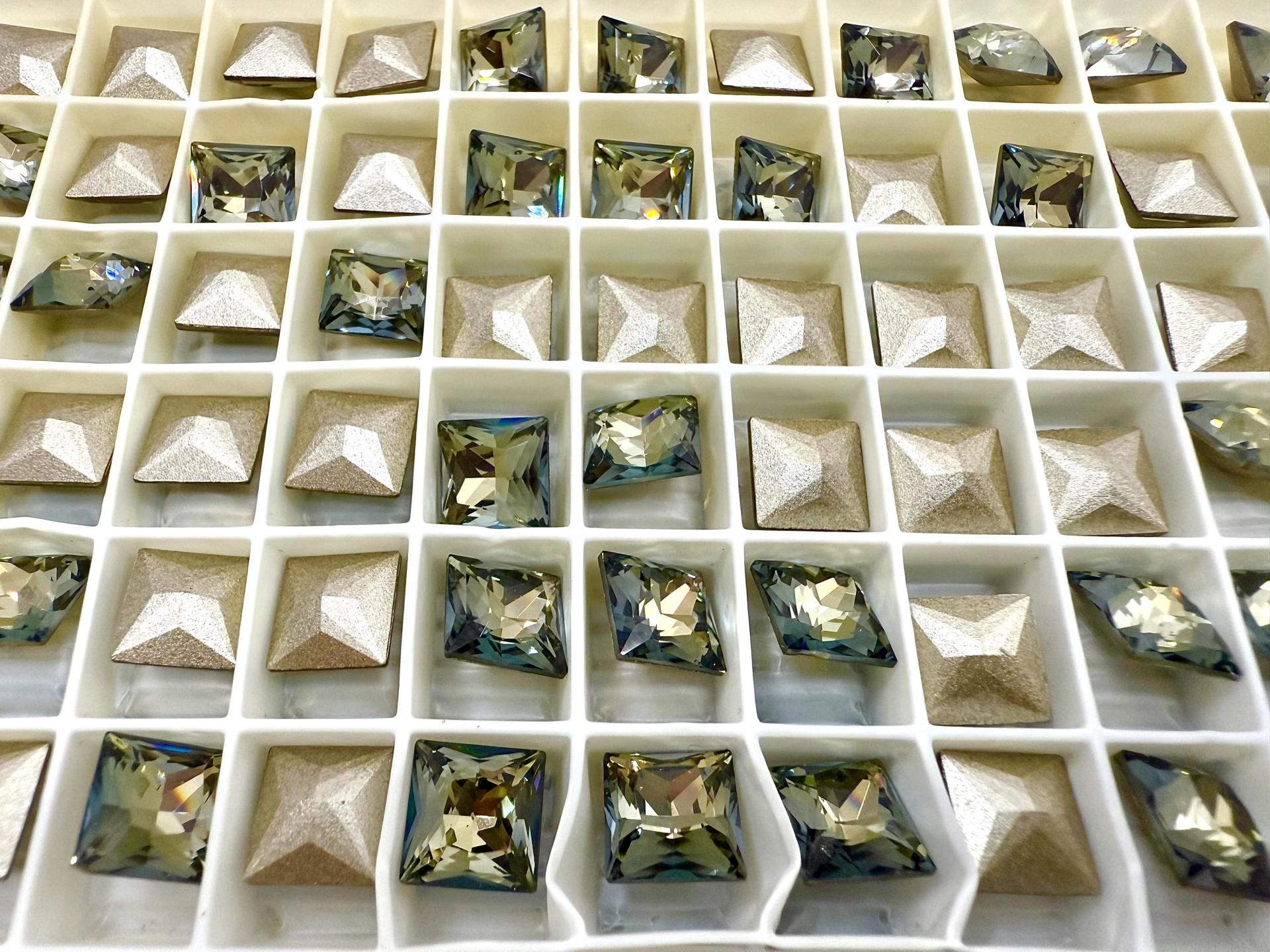 Vintage Swarovski 8mm Crystal Square Princess Cut in Jet Metallic Silver Unfoiled 4447 Premier Crystal Rhinestones 2/6/12/36 Pieces gemstone
