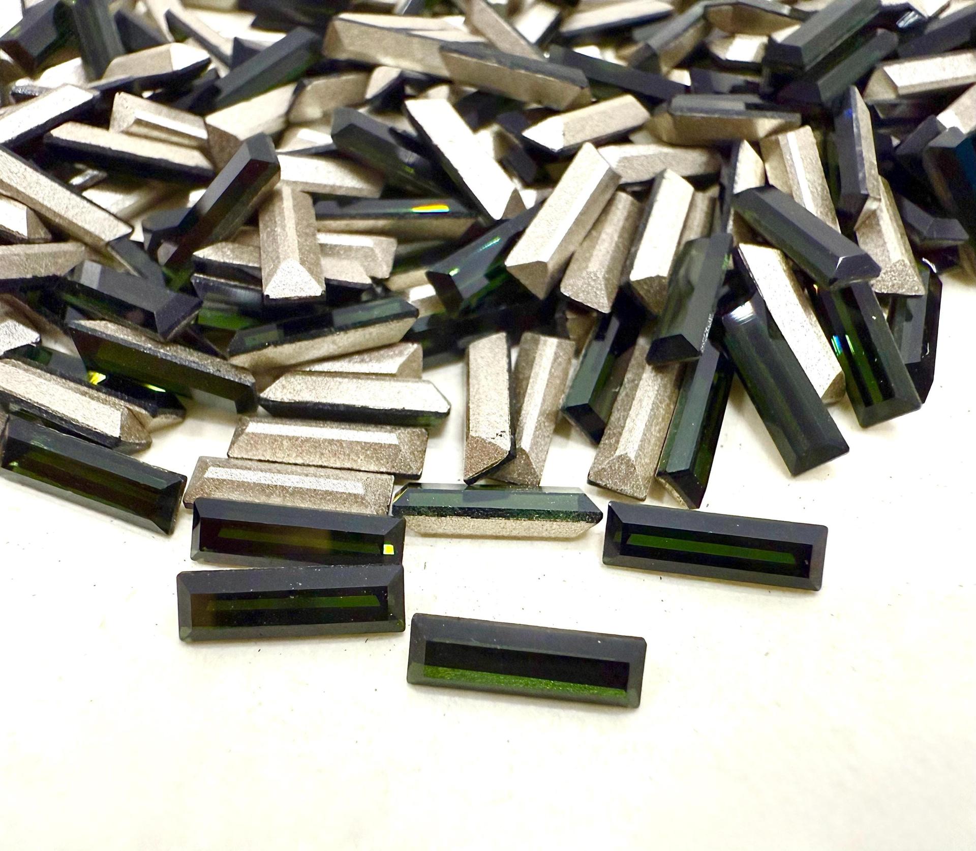 10x3 mm Swarovski 4500 Turmaline Baguette Fancy Stone gemstones jewlery making color zirconium