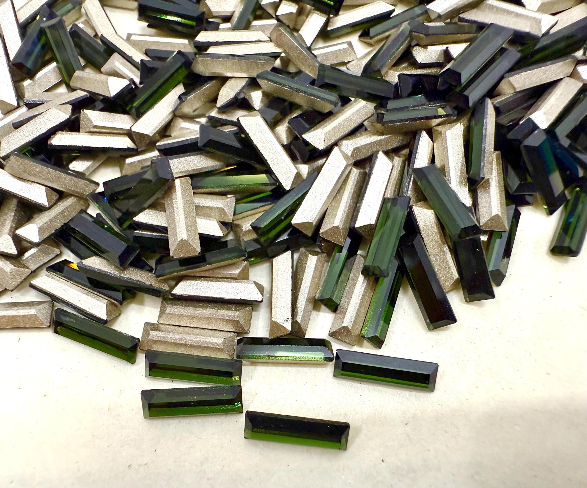 10x3 mm Swarovski 4500 Turmaline Baguette Fancy Stone gemstones jewlery making color zirconium