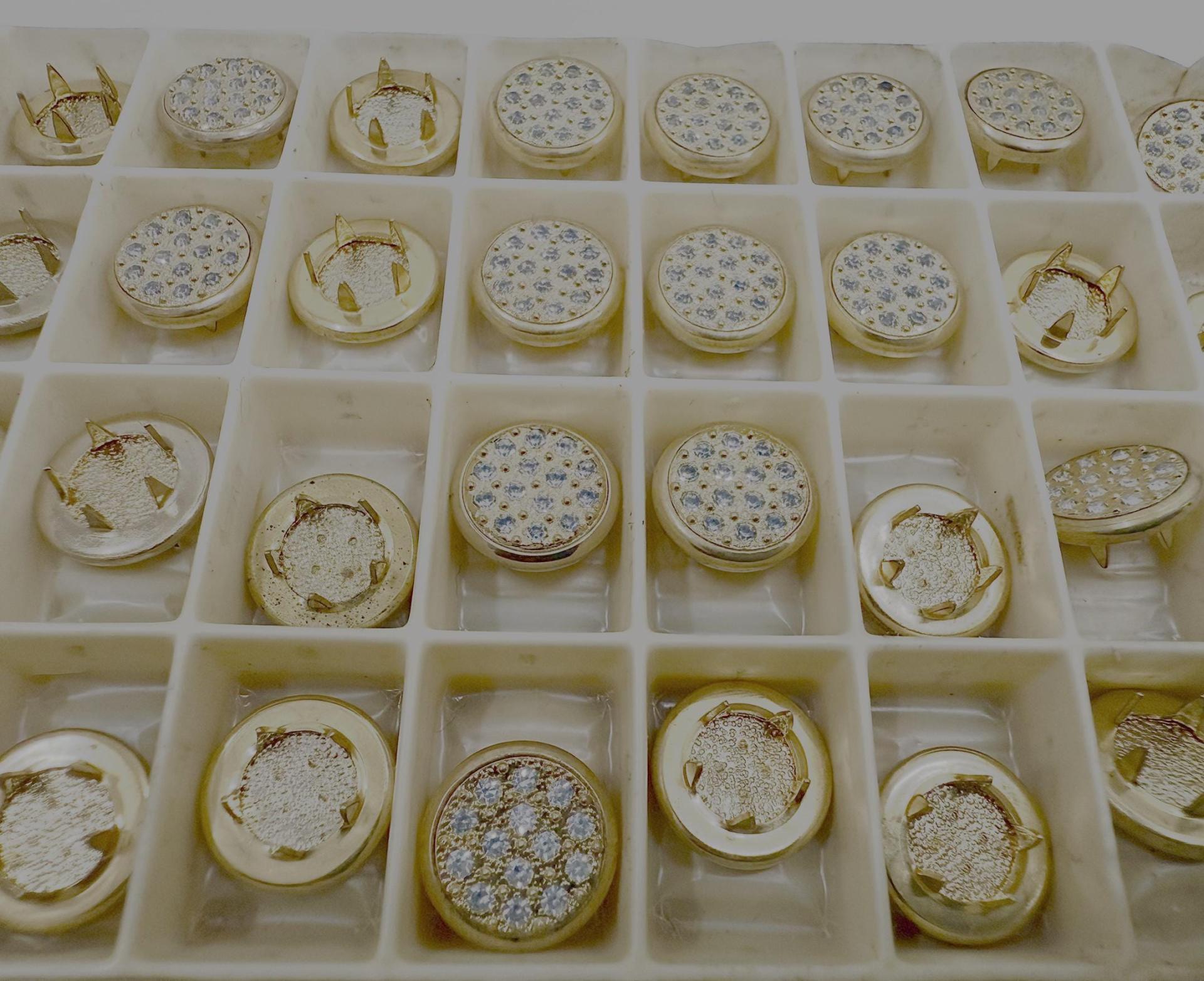 12MM Swarovski Pave Crystal Jeans Button 178011 Swarovski Crystal vintage articles jacket buttons