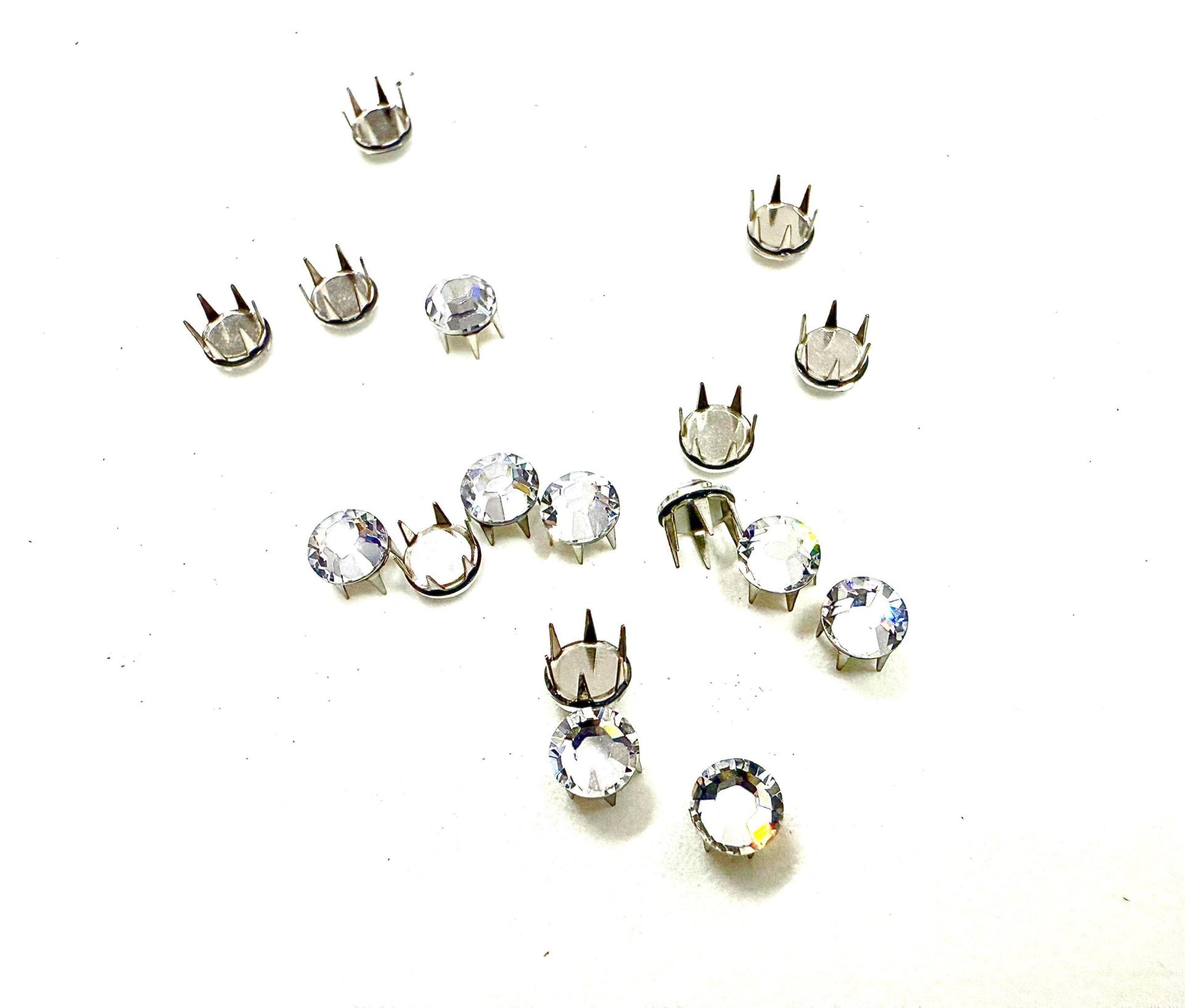Swarovski Rose Pin (53303), Stainless Steel Casing With Stones in SS20 - Crystal Effects