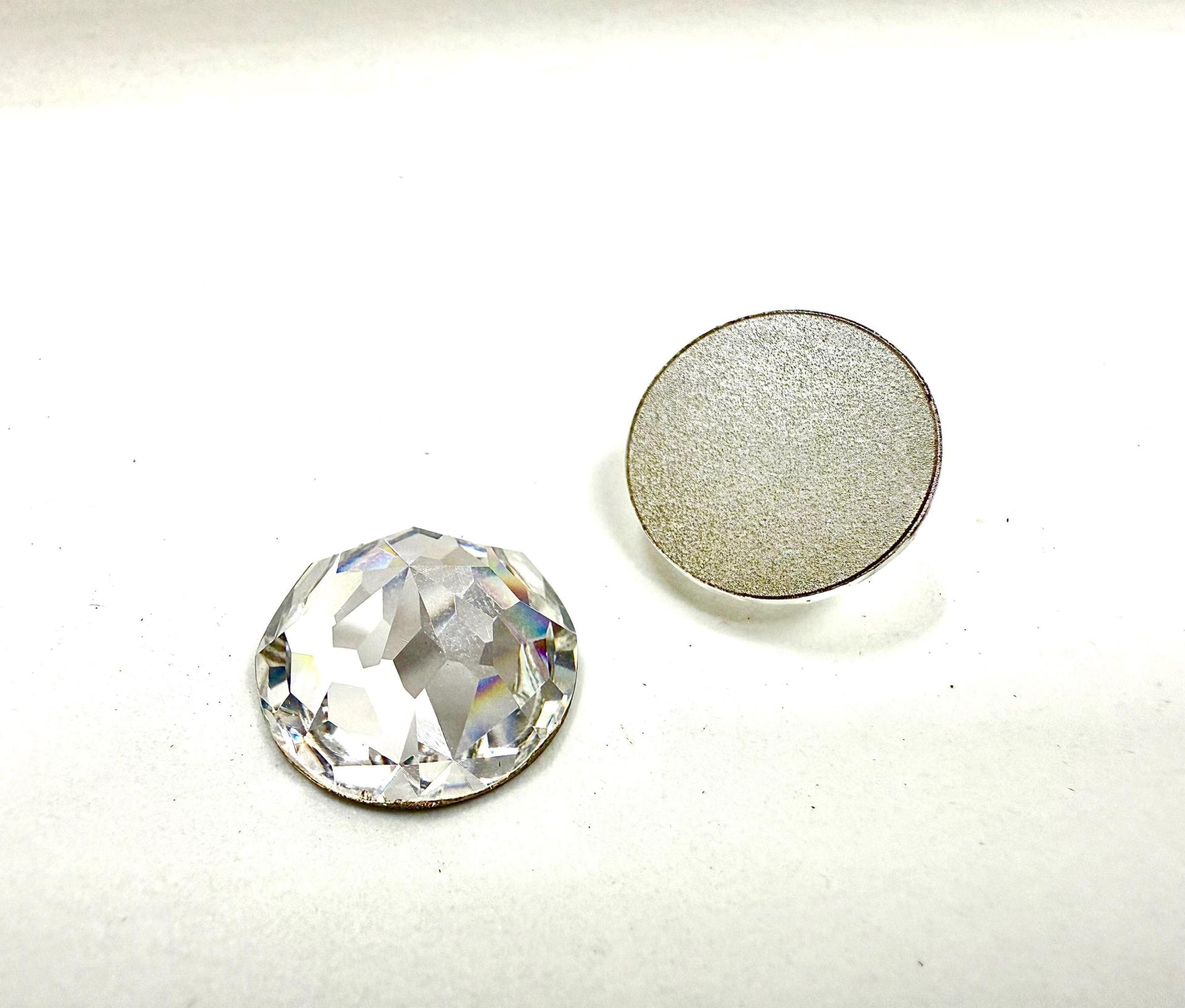 SWAROVSKI 16mm Crystal Foiled 2020 Round Rauten Rose Cut Special Rhinestone Flat Back Fully Faceted Pointed Top Vintage findings