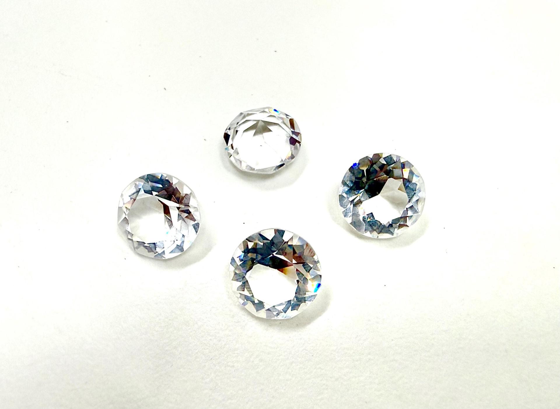 47ss Swarovski Vintage Rhinestones in Crystal Unfoiled jewelry making supply vintage components cubic zirconium