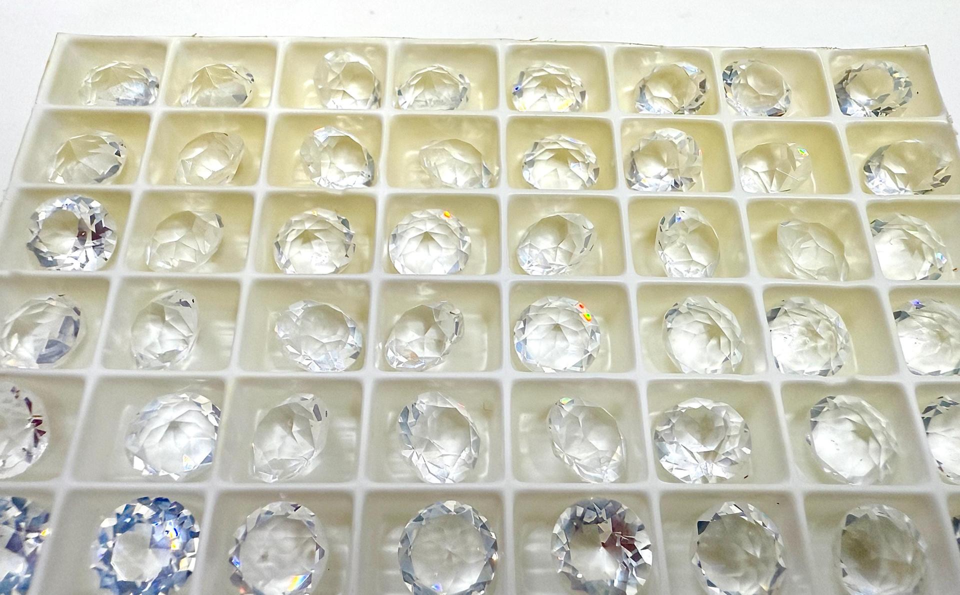 47ss Swarovski Vintage Rhinestones in Crystal Unfoiled jewelry making supply vintage components cubic zirconium