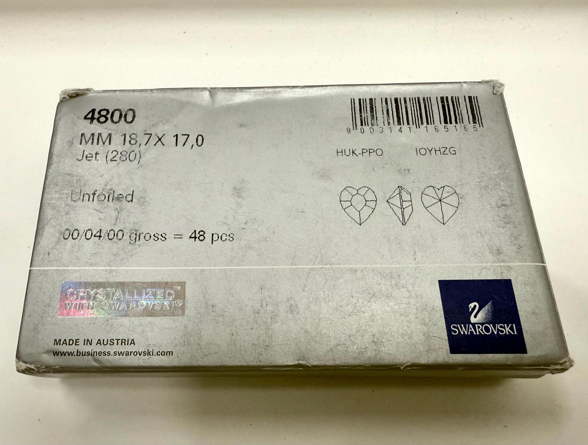 Swarovski Vintage 4800 Heart Rhinestones - 18.7x 17 mm in Jet unfoiled fancy stones jewelry making