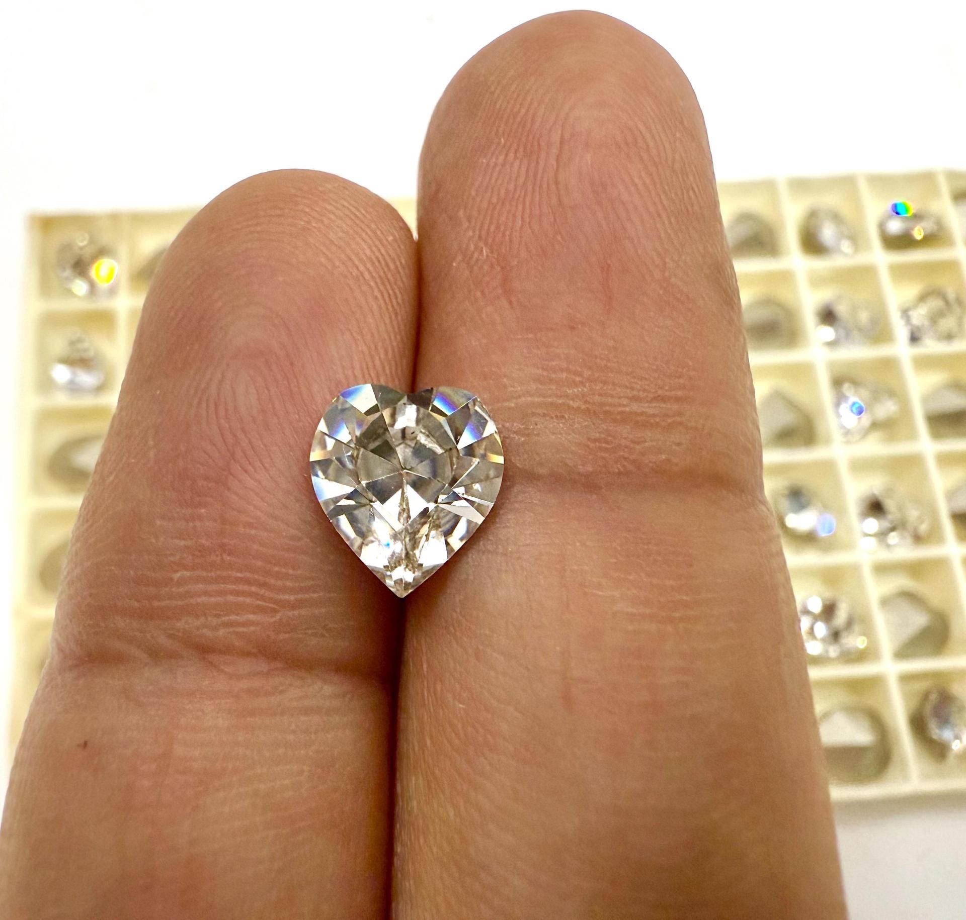 Swarovski 4800 Vintage Heart Rhinestones 8.8 x 8mm in Crystal Foiled heart fancy stones jewelry making