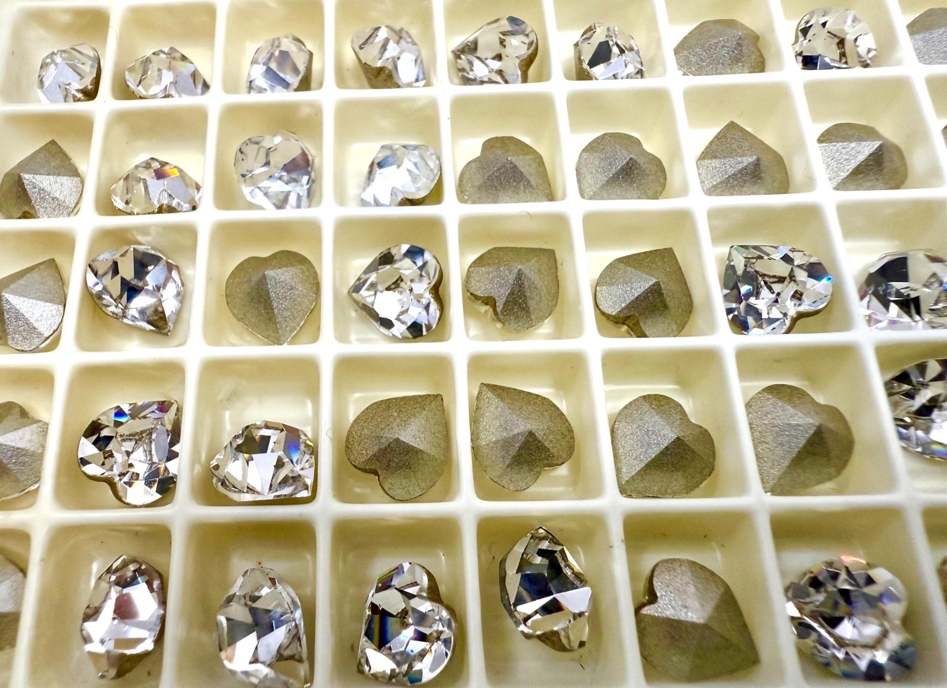 Swarovski 4800 Vintage Heart Rhinestones 8.8 x 8mm in Crystal Foiled heart fancy stones jewelry making