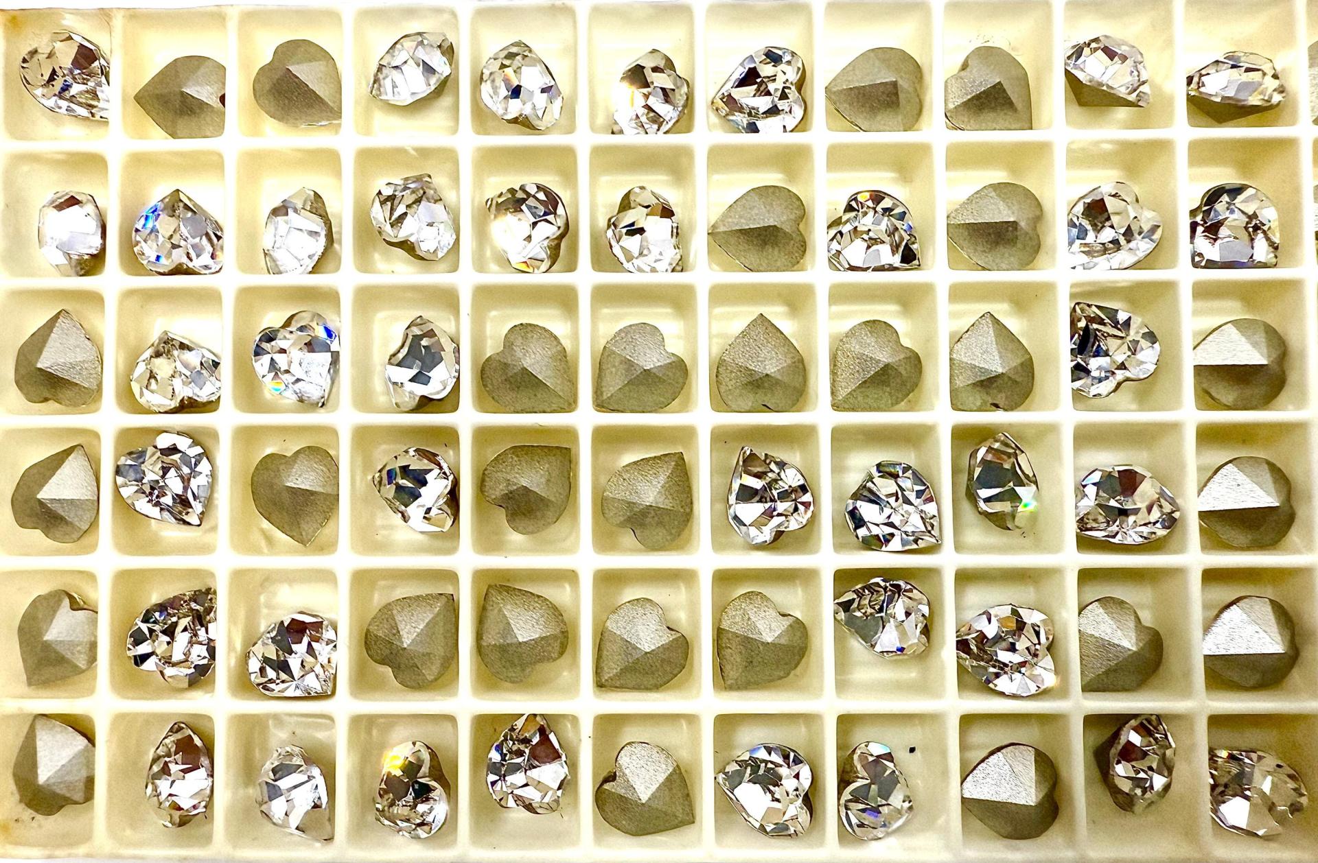 Swarovski 4800 Vintage Heart Rhinestones 8.8 x 8mm in Crystal Foiled heart fancy stones jewelry making