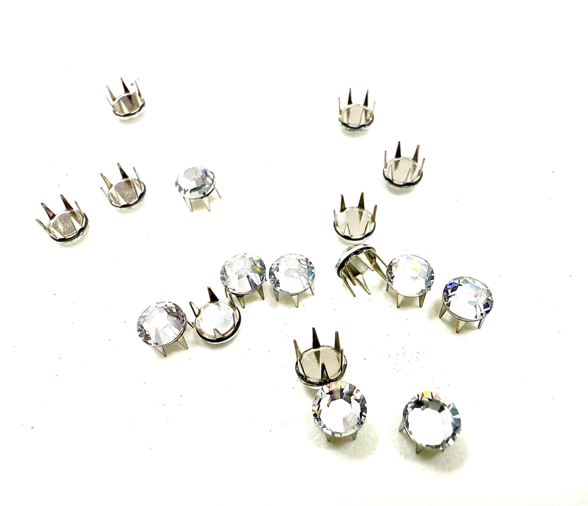 Swarovski Rose Pin (53303), Stainless Steel Casing With Stones in SS20 - Crystal Effects