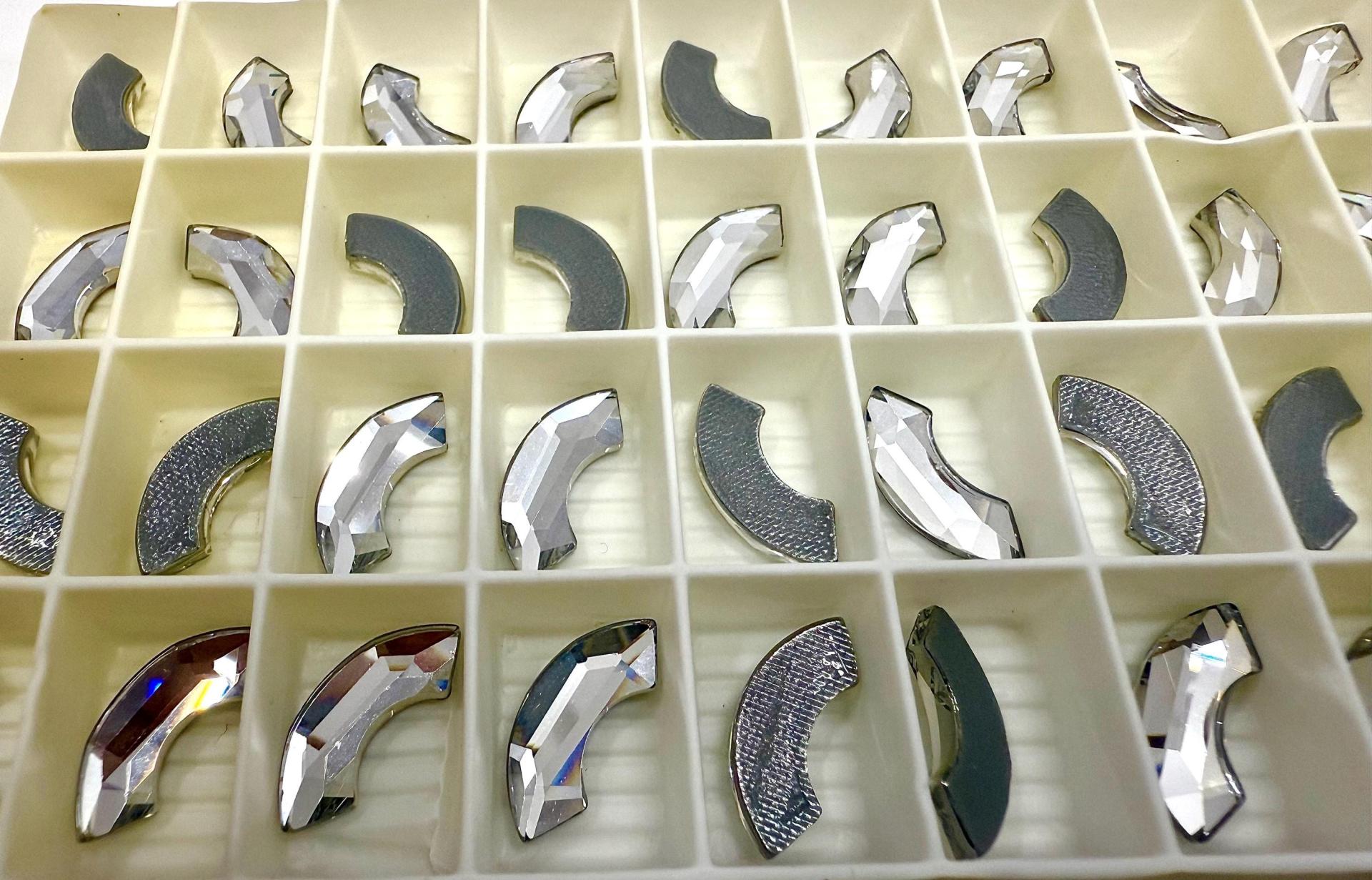 17mm SWAROVSKI 2037 Eclipse Flat Back hotfix crystal decoration clothing embellishment jackets jeans