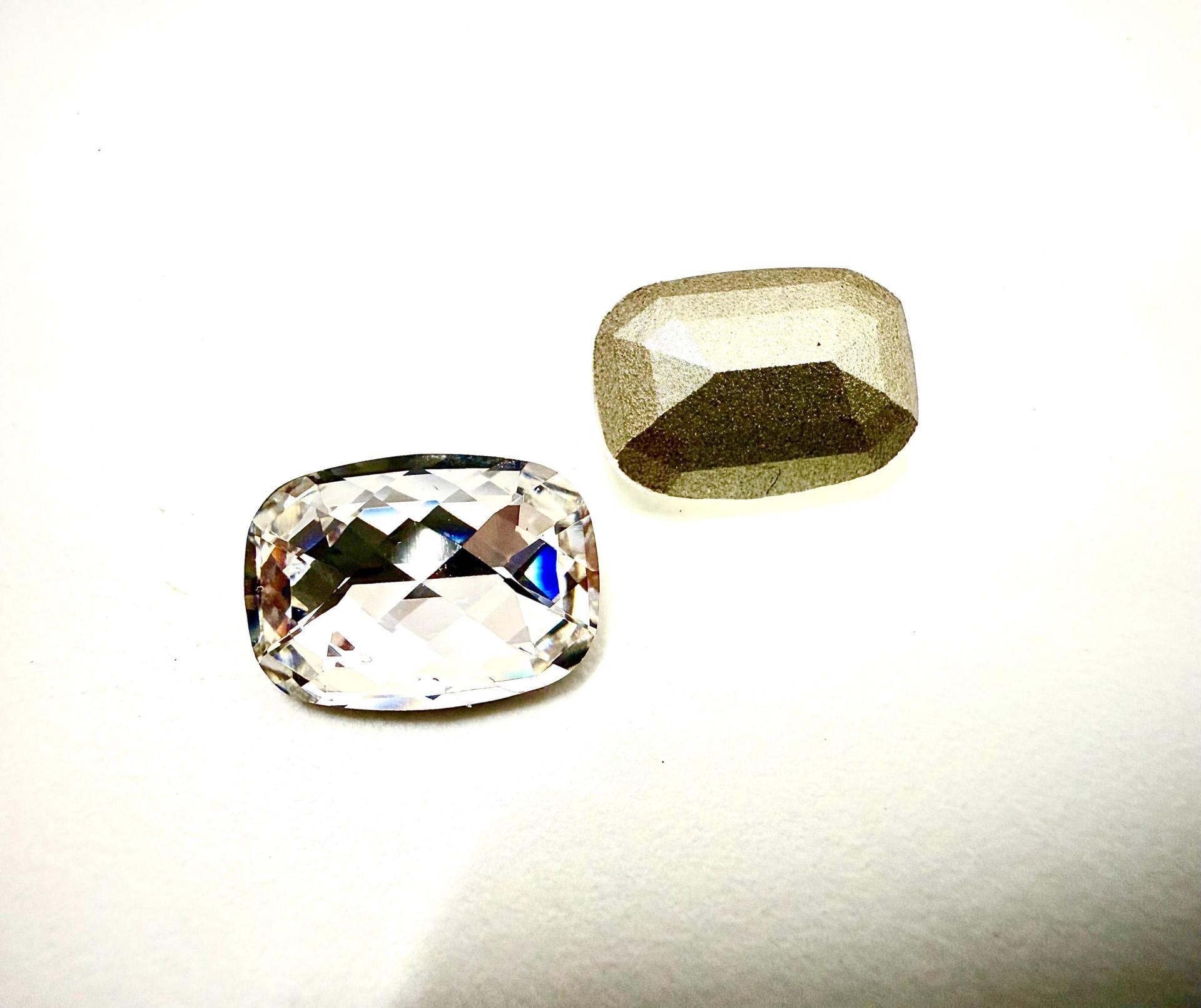 Swarovski 4565 - Classical Baguette Crystal Fancy Stone foiled Premier Crystal Rhinestones (2 Pieces) gemstones