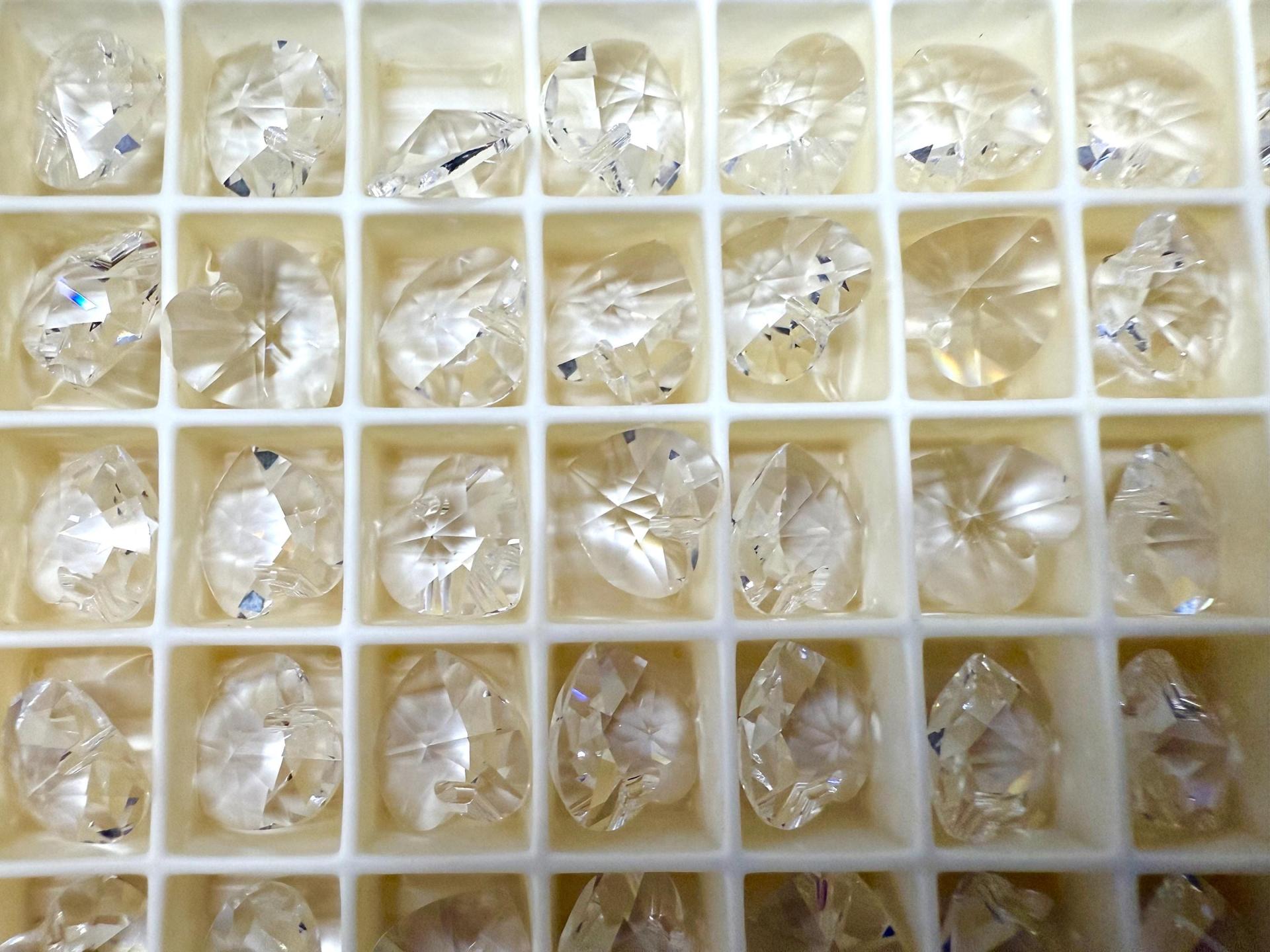 10.3 x10MM Swarovski Crystal Heart Pendant Beads 6202 Crystal drops in vintage findings jewelry making dangles decoration