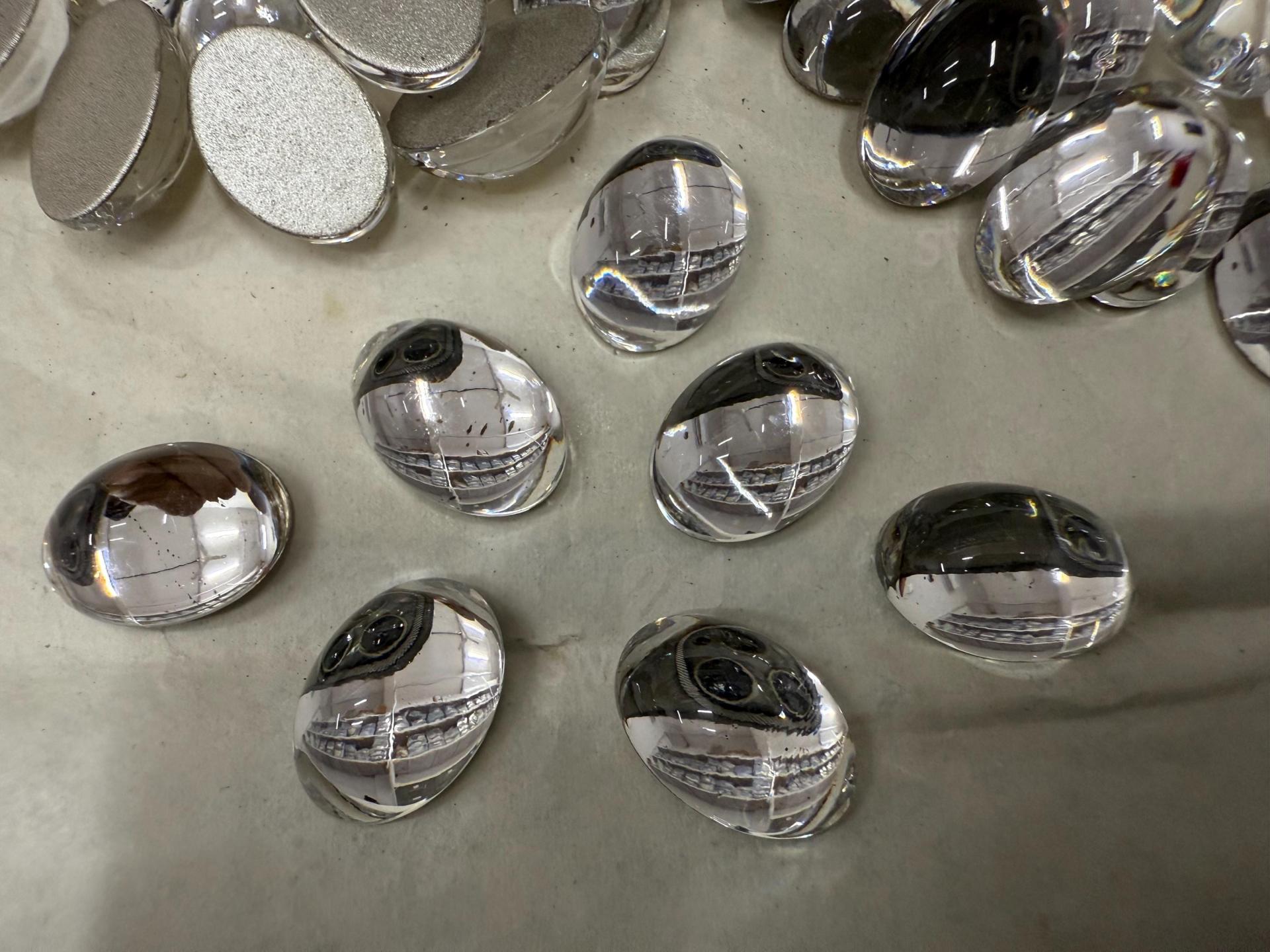 Swarovski 14x10 mm Vintage 2190 Crystal foiled Flat Back Oval Cabochon Cabs